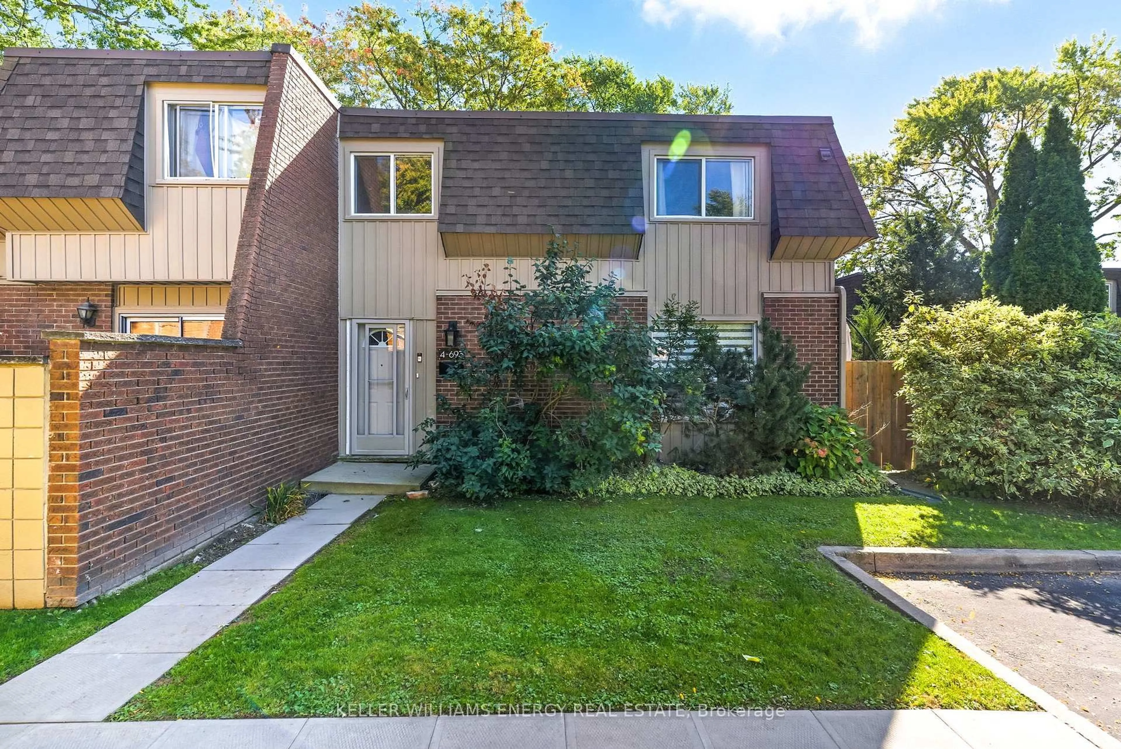 Unknown for 693 Francis Rd #4, Burlington Ontario L7T 3X6