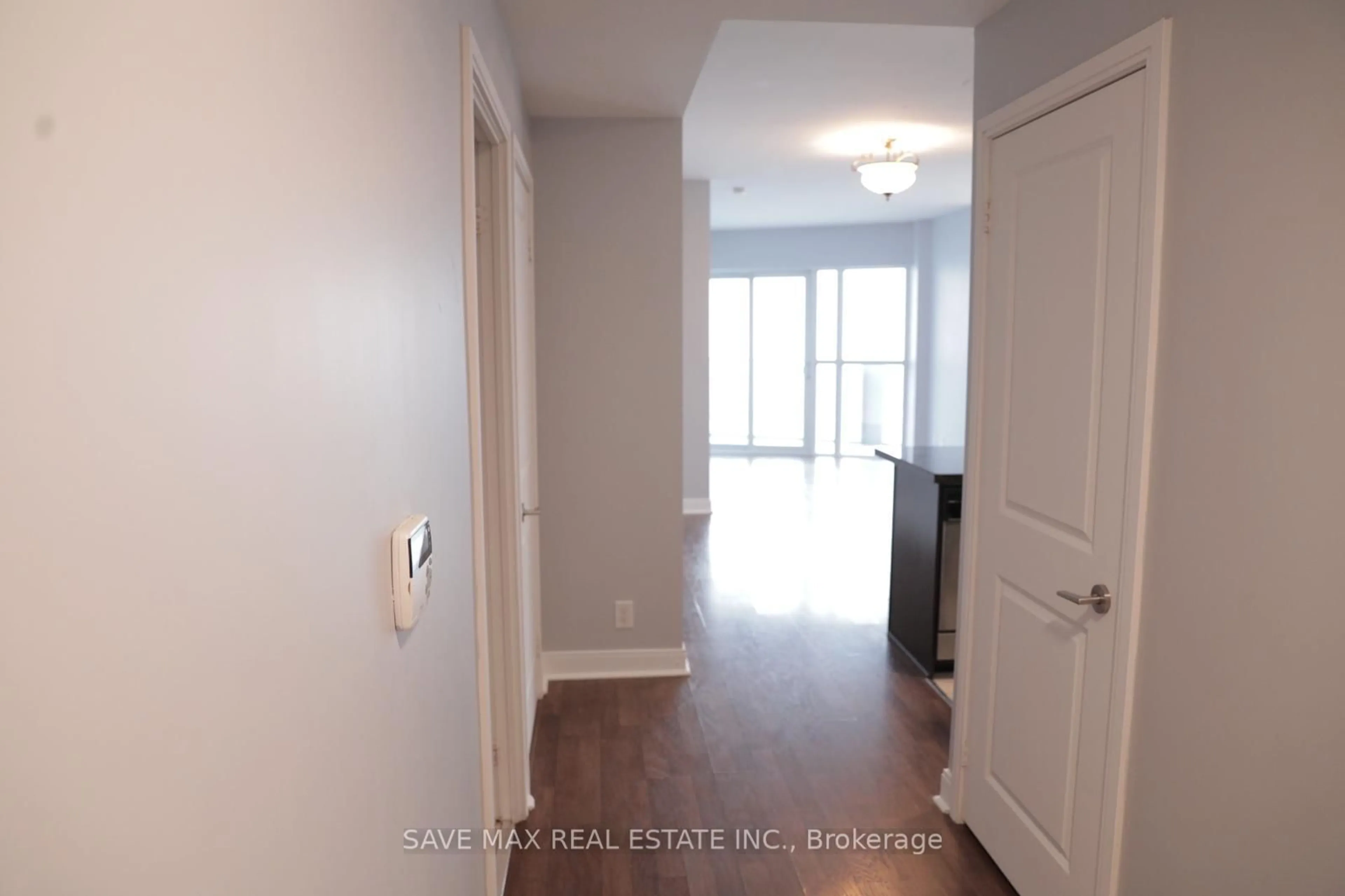 Indoor entryway for 60 Absolute Ave #4903, Mississauga Ontario L4Z 0A9