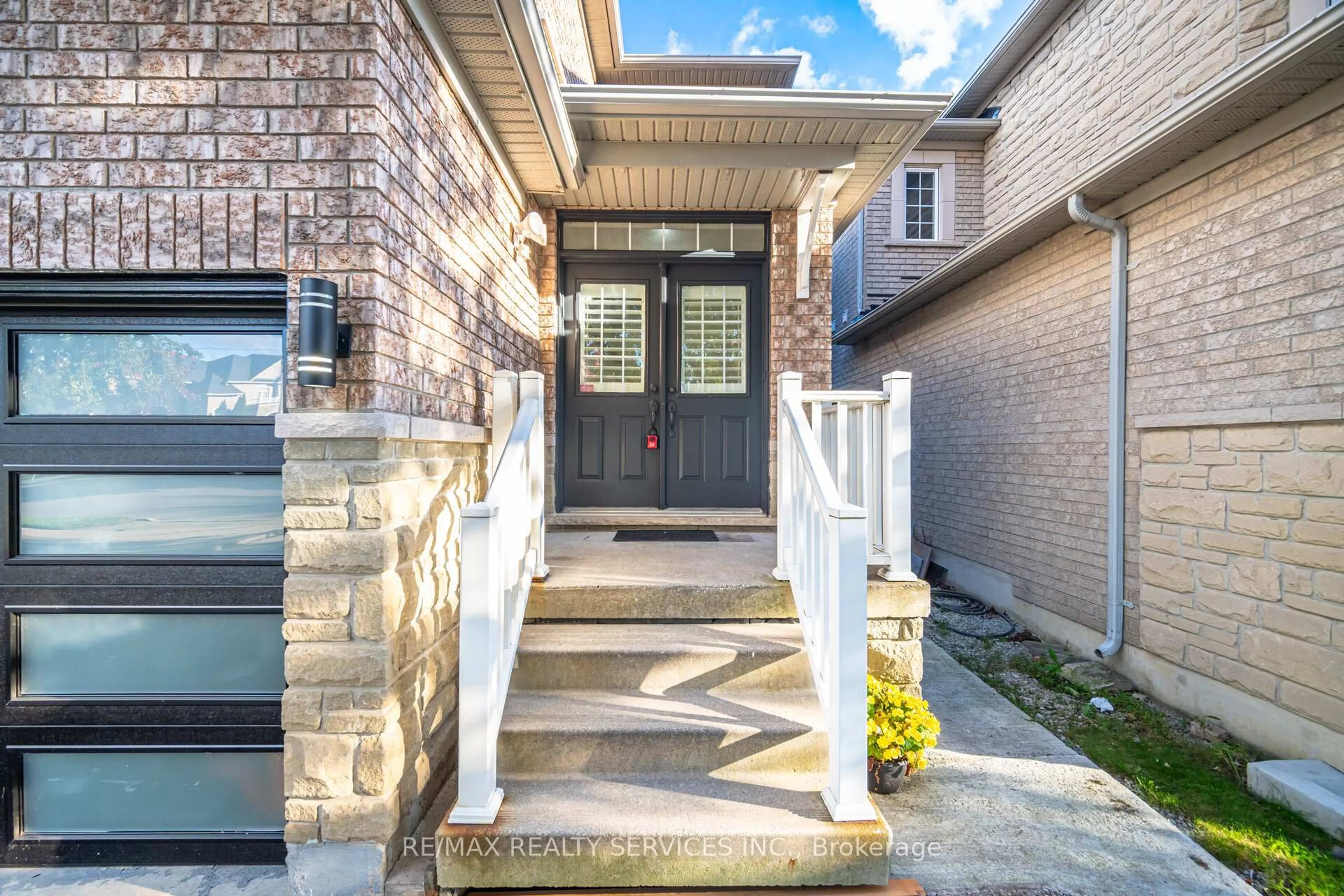Home with brick exterior material, street for 7 Blue Diamond Dr, Brampton Ontario L6S 6J1
