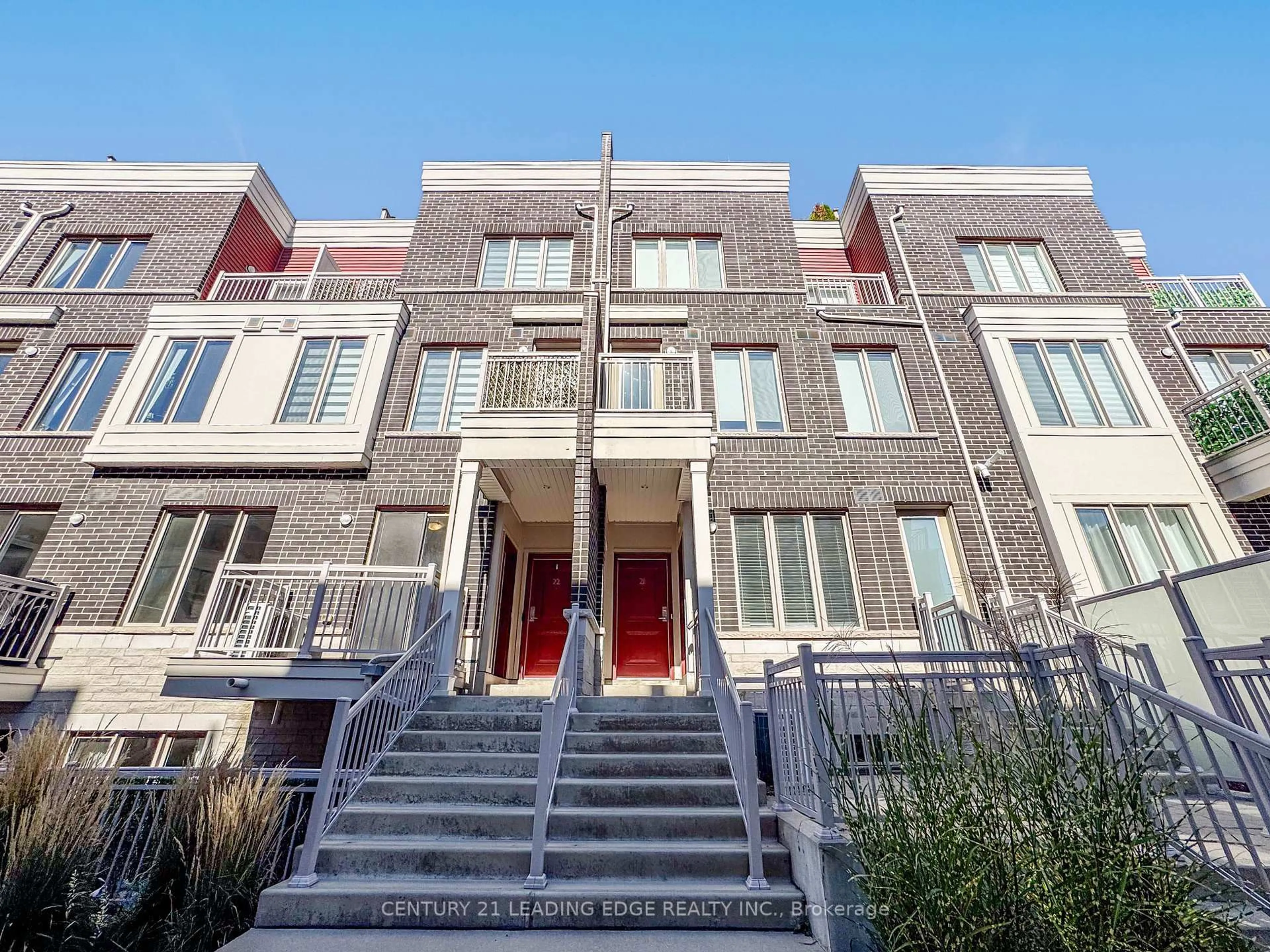Unknown for 140 Long Branch Ave #20, Toronto Ontario M8W 0B1