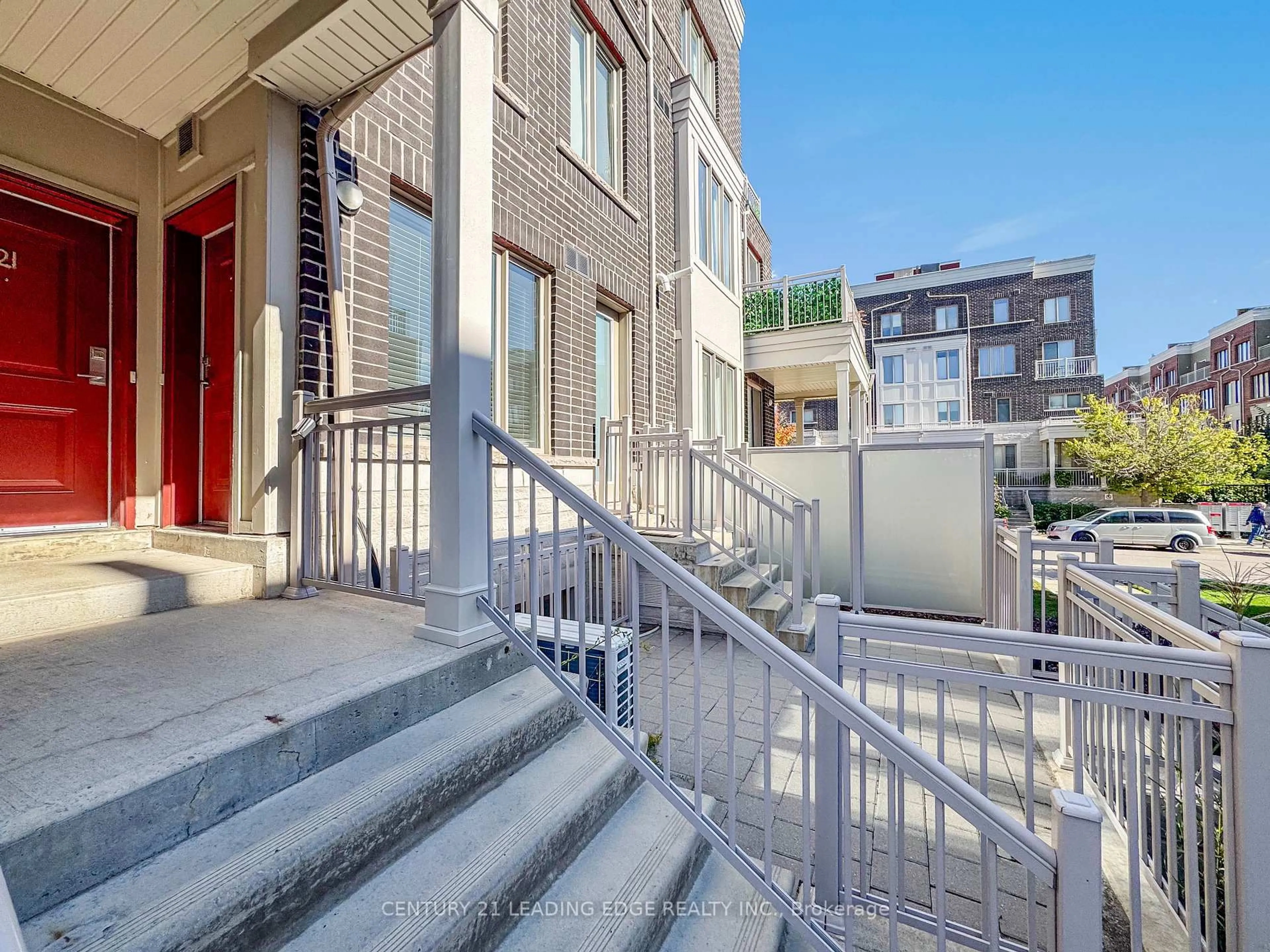 Unknown for 140 Long Branch Ave #20, Toronto Ontario M8W 0B1