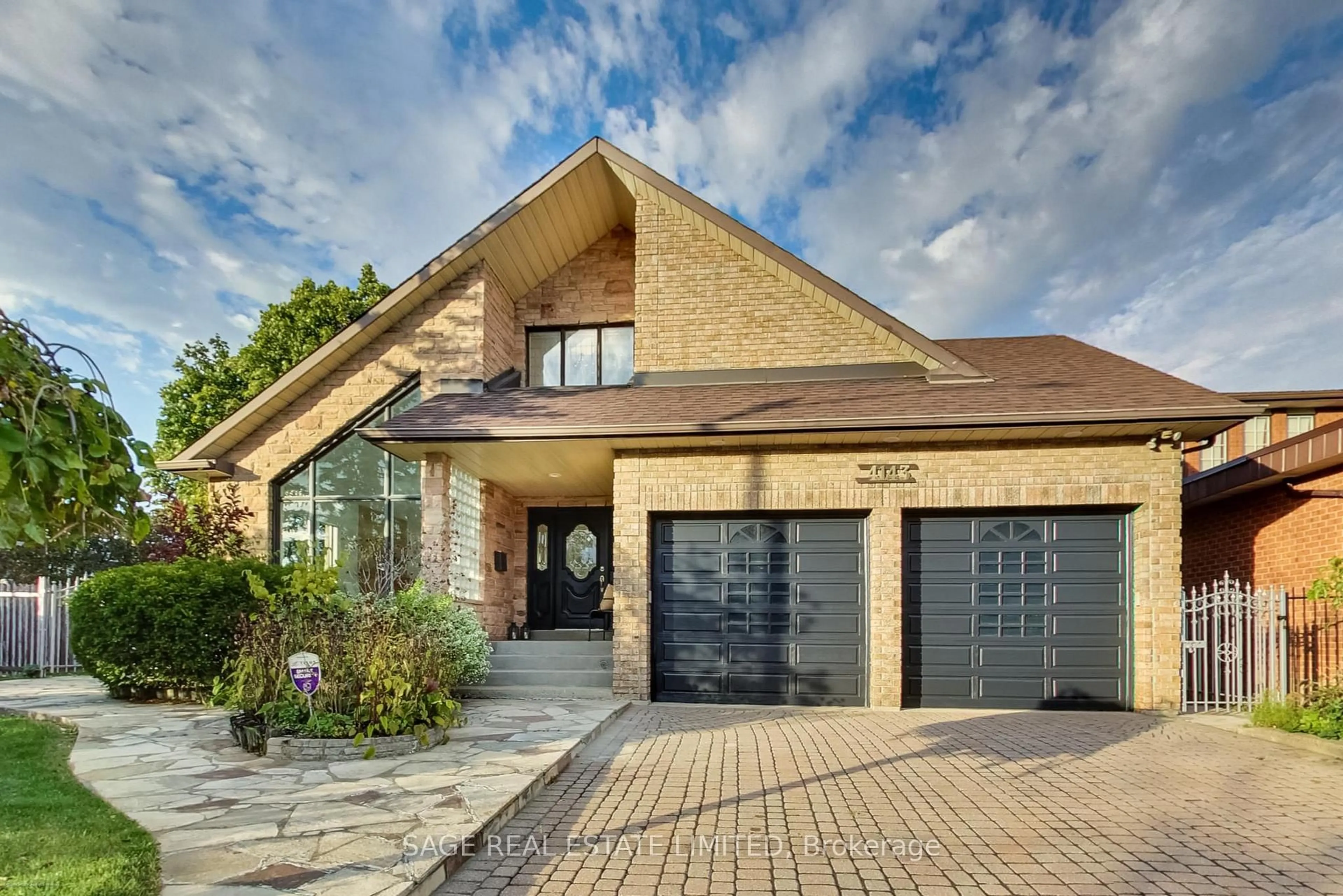 Home with brick exterior material, street for 4143 Tapestry Tr, Mississauga Ontario L4W 4E4