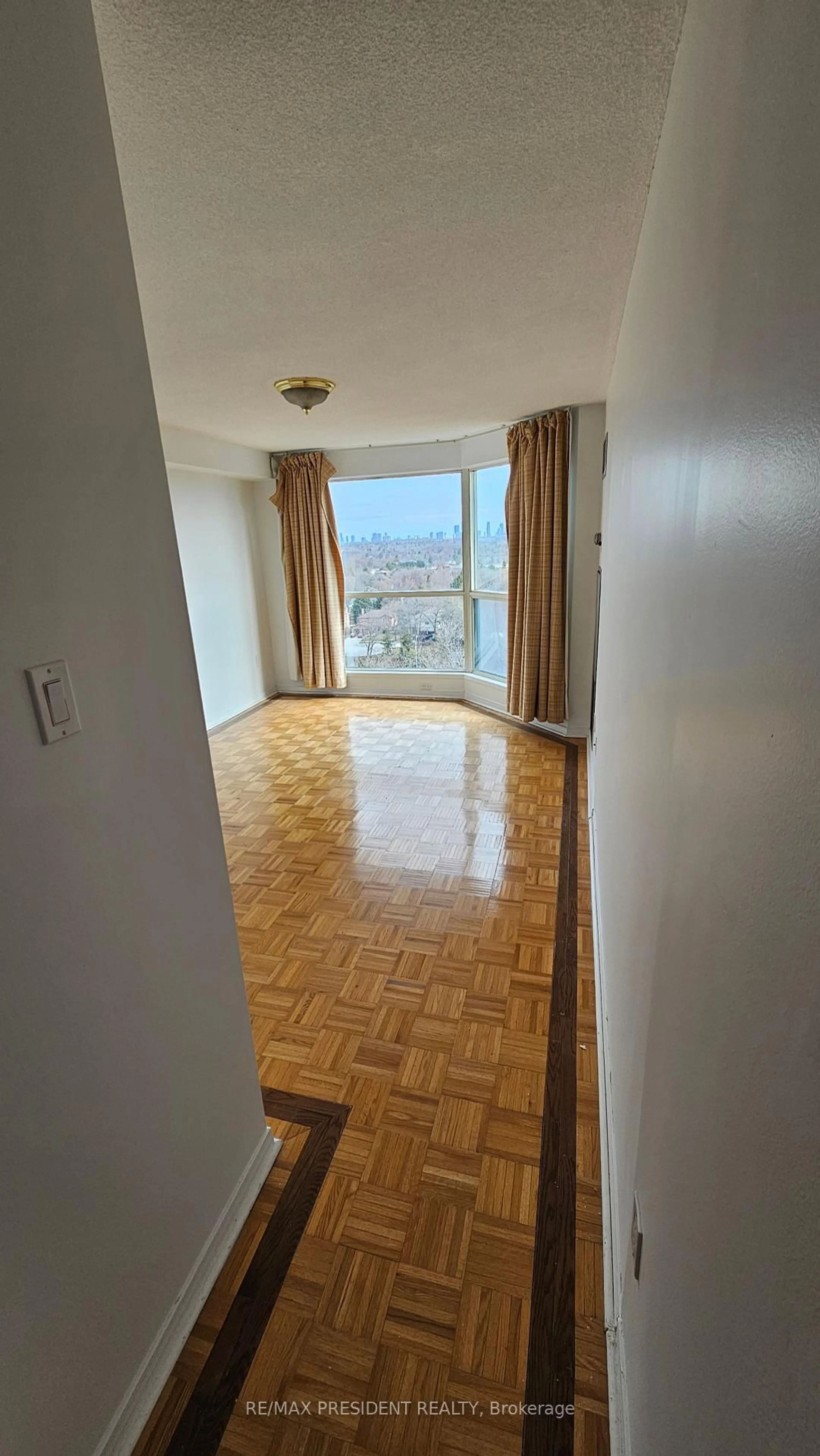 A pic of a room for 2155 Burnhamthorpe Rd #1103, Mississauga Ontario L5L 5P4