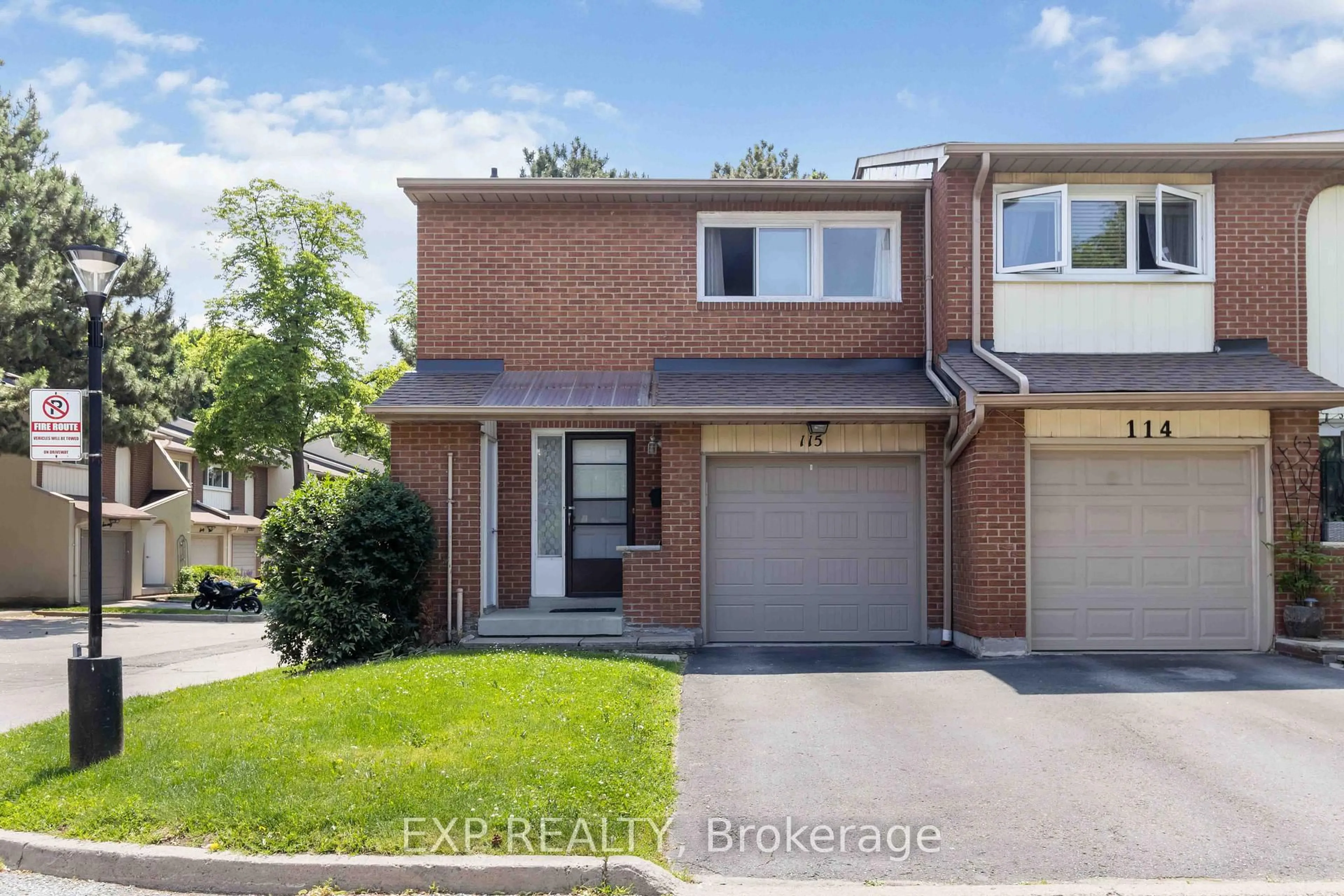 Home with brick exterior material, street for 1180 Mississauga Valley Blvd #115, Mississauga Ontario L5A 3M9