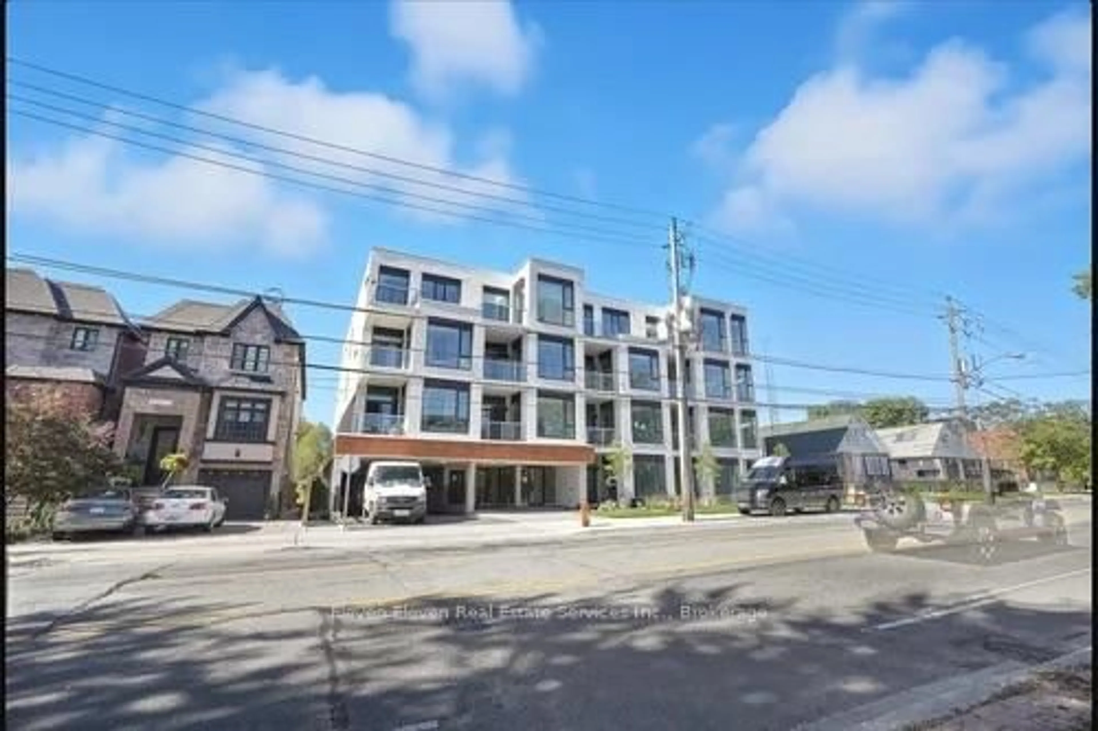 Unknown for 722 Marlee Abby #104, Toronto Ontario M6B 3J7