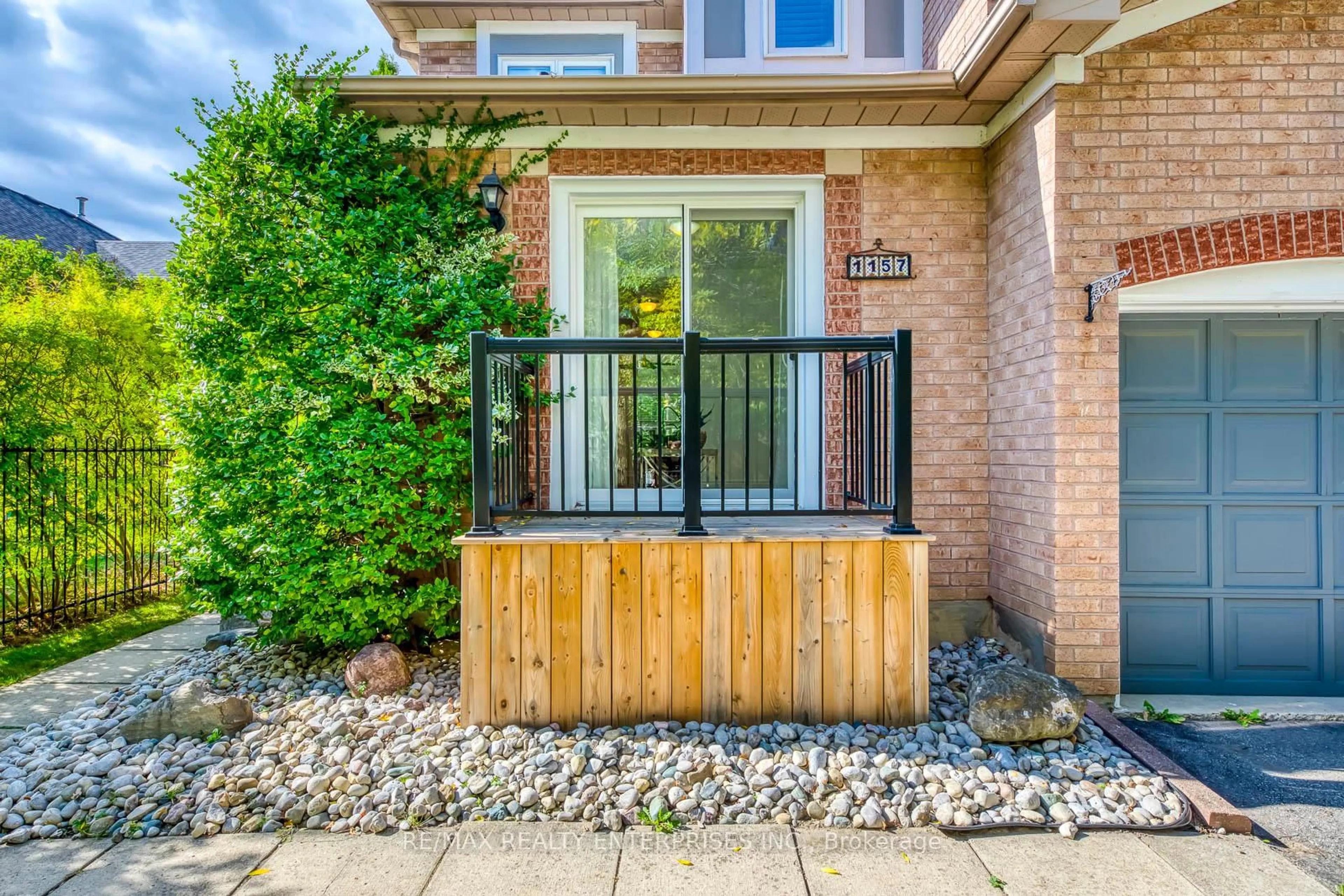 Home with brick exterior material, street for 1157 Beechnut Rd, Oakville Ontario L6J 7P2
