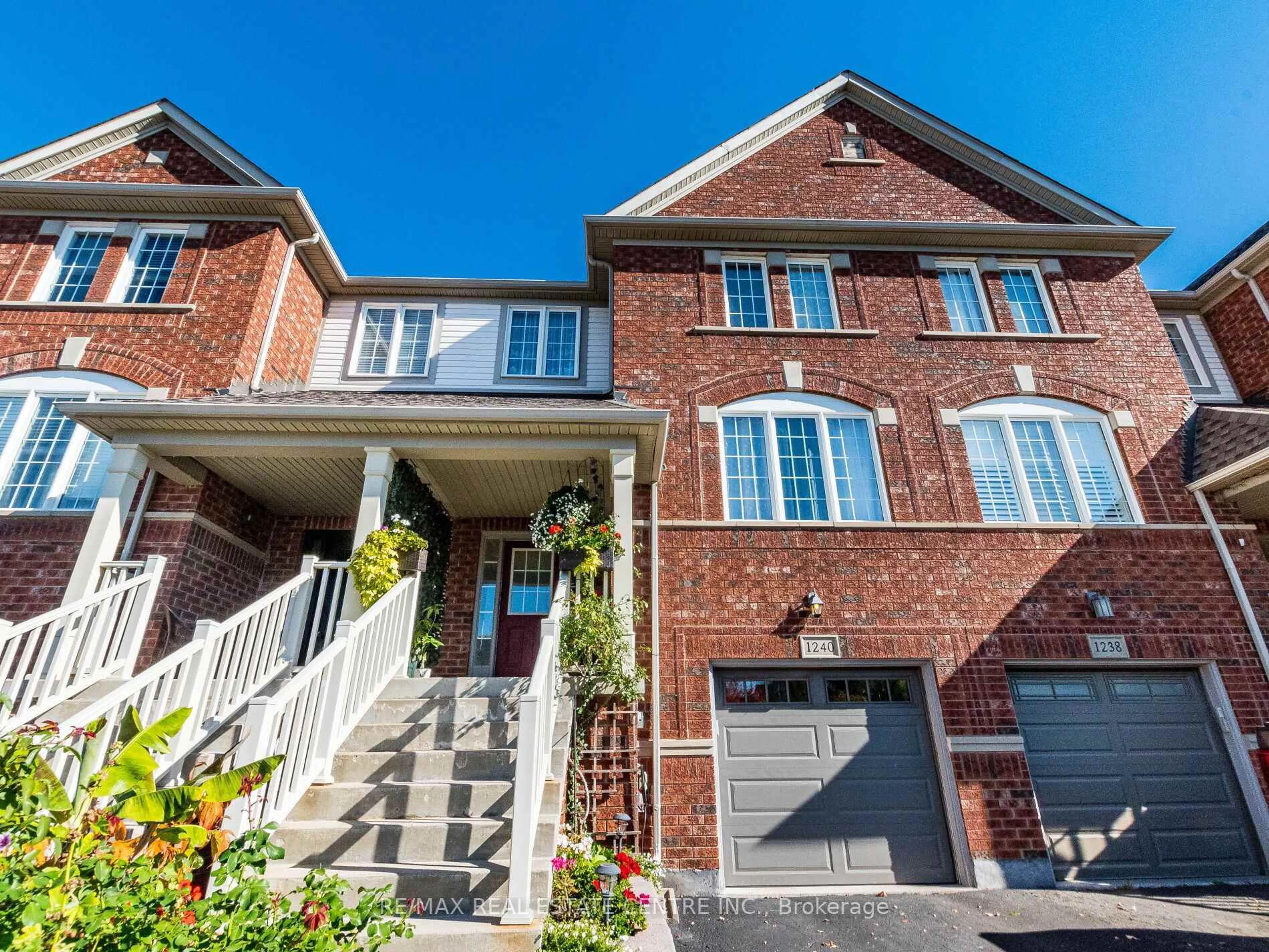 Home with brick exterior material, street for 1240 Chapman Cres, Milton Ontario L9T 6G3