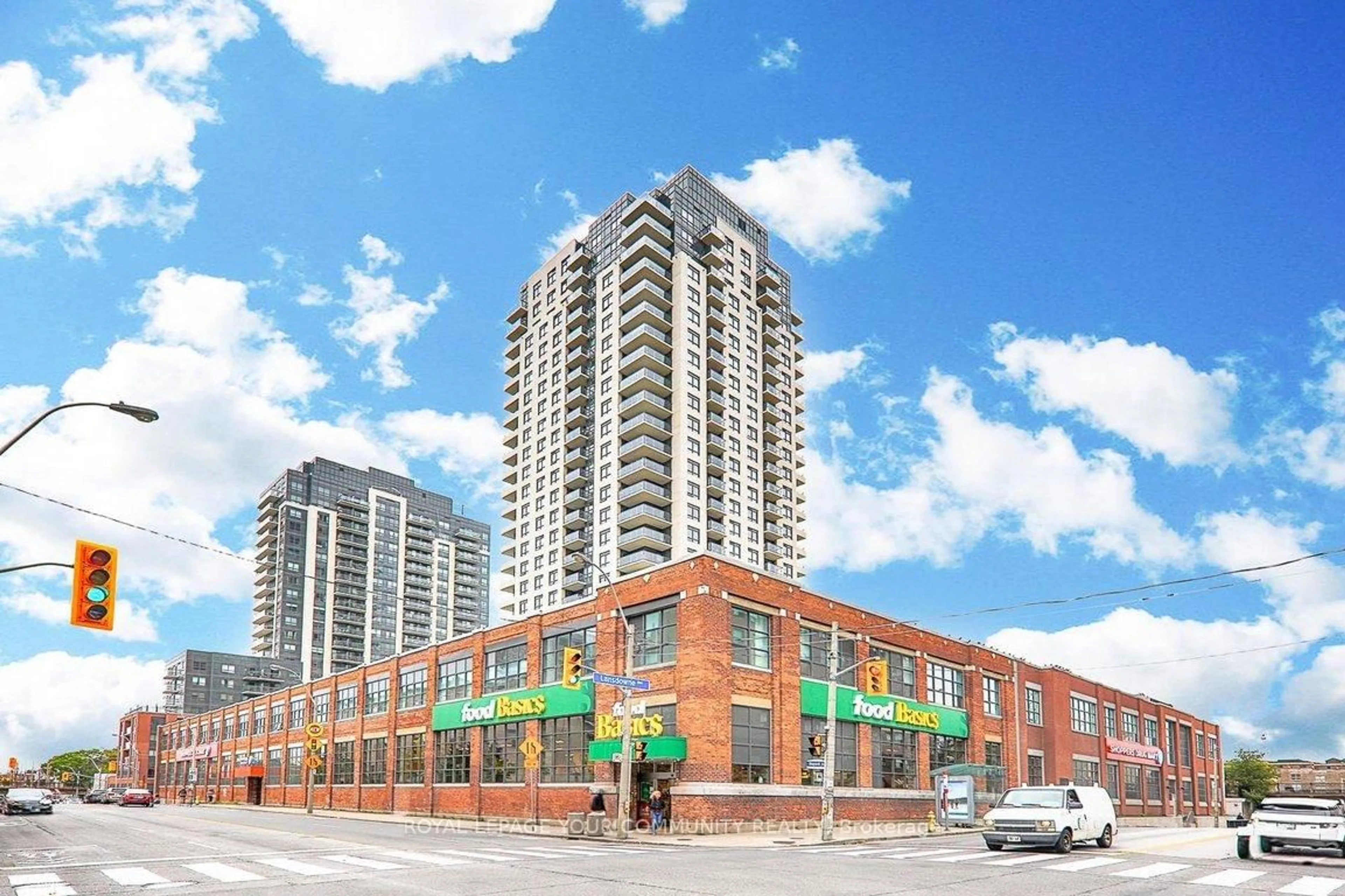Home with brick exterior material, building for 1410 Dupont St #2505, Toronto Ontario M6H 0B6