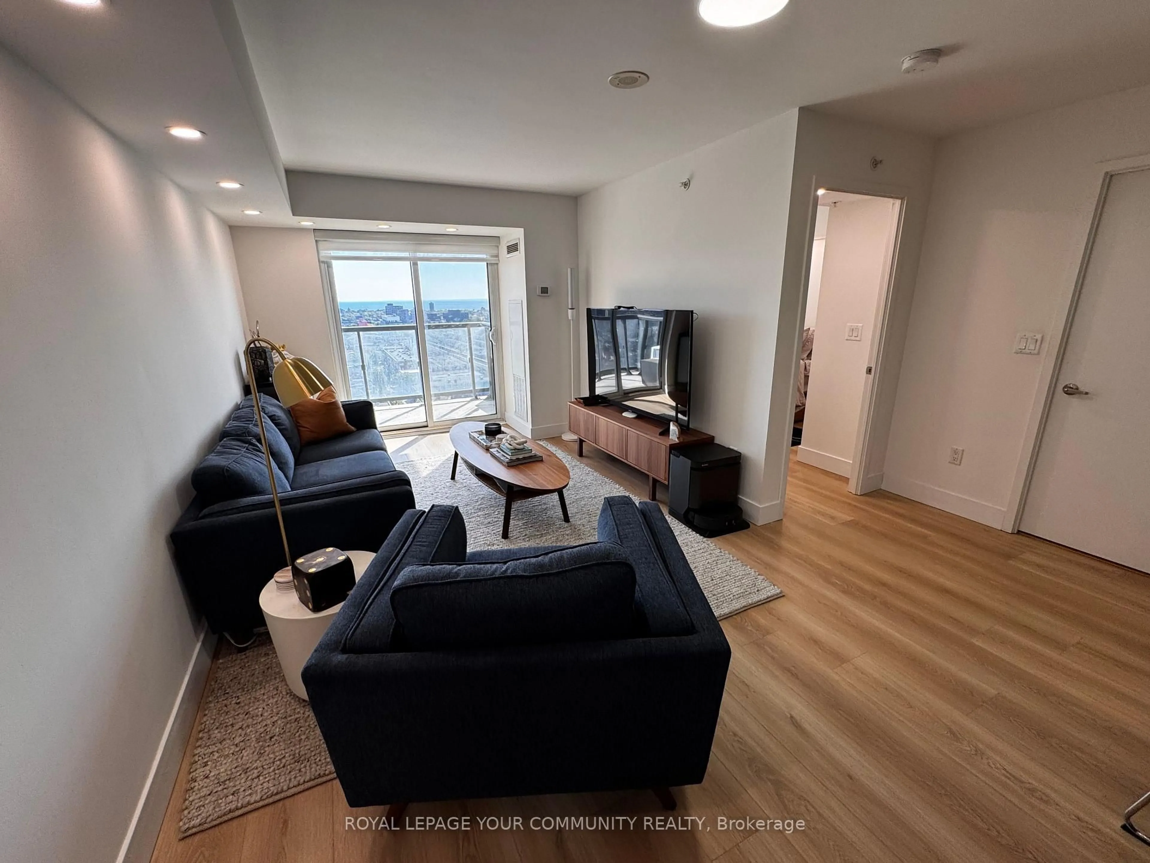 Living room with furniture, unknown for 1410 Dupont St #2505, Toronto Ontario M6H 0B6