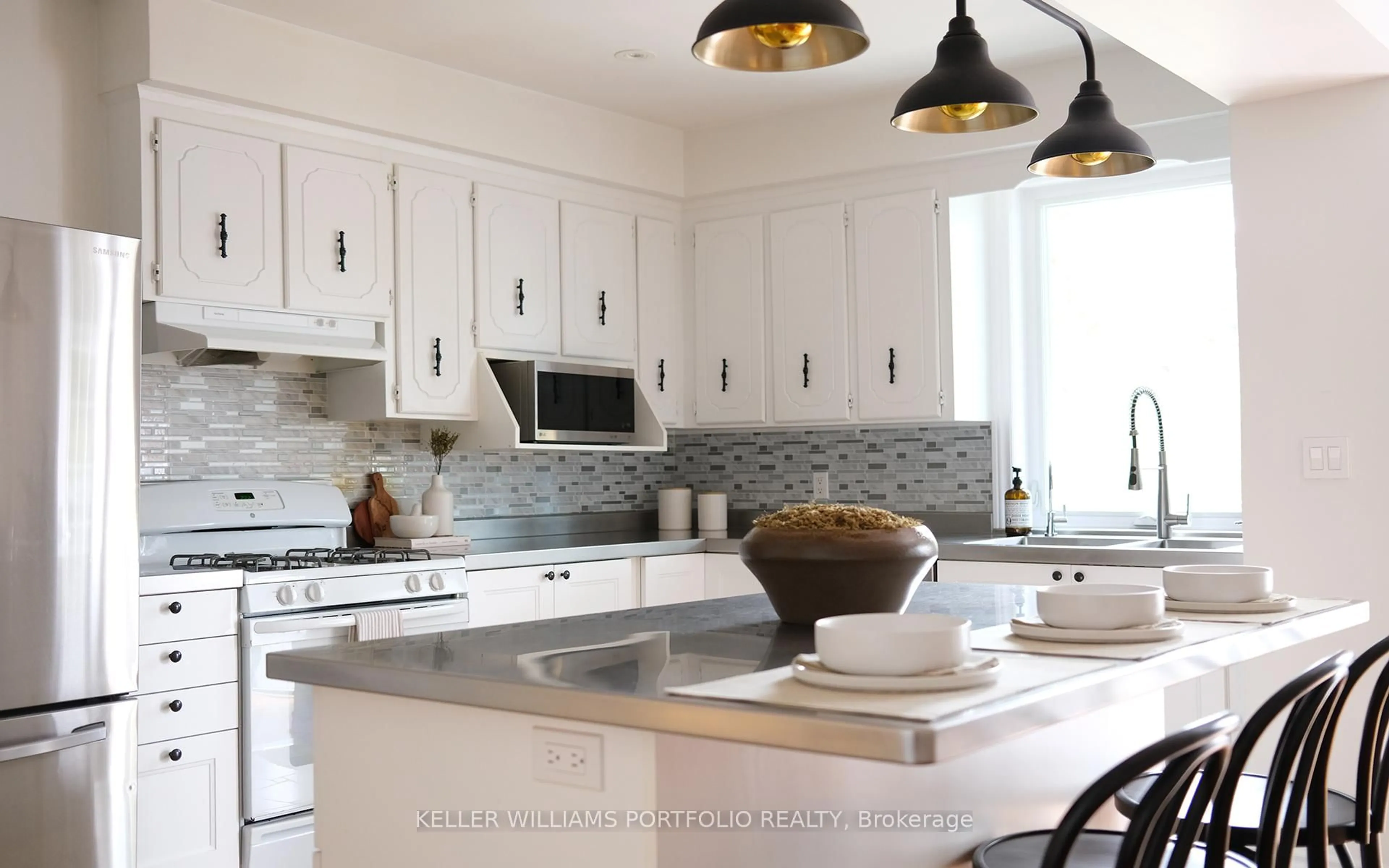 Contemporary kitchen, ceramic/tile floor for 39 Silverthorn Ave, Toronto Ontario M6N 3J6