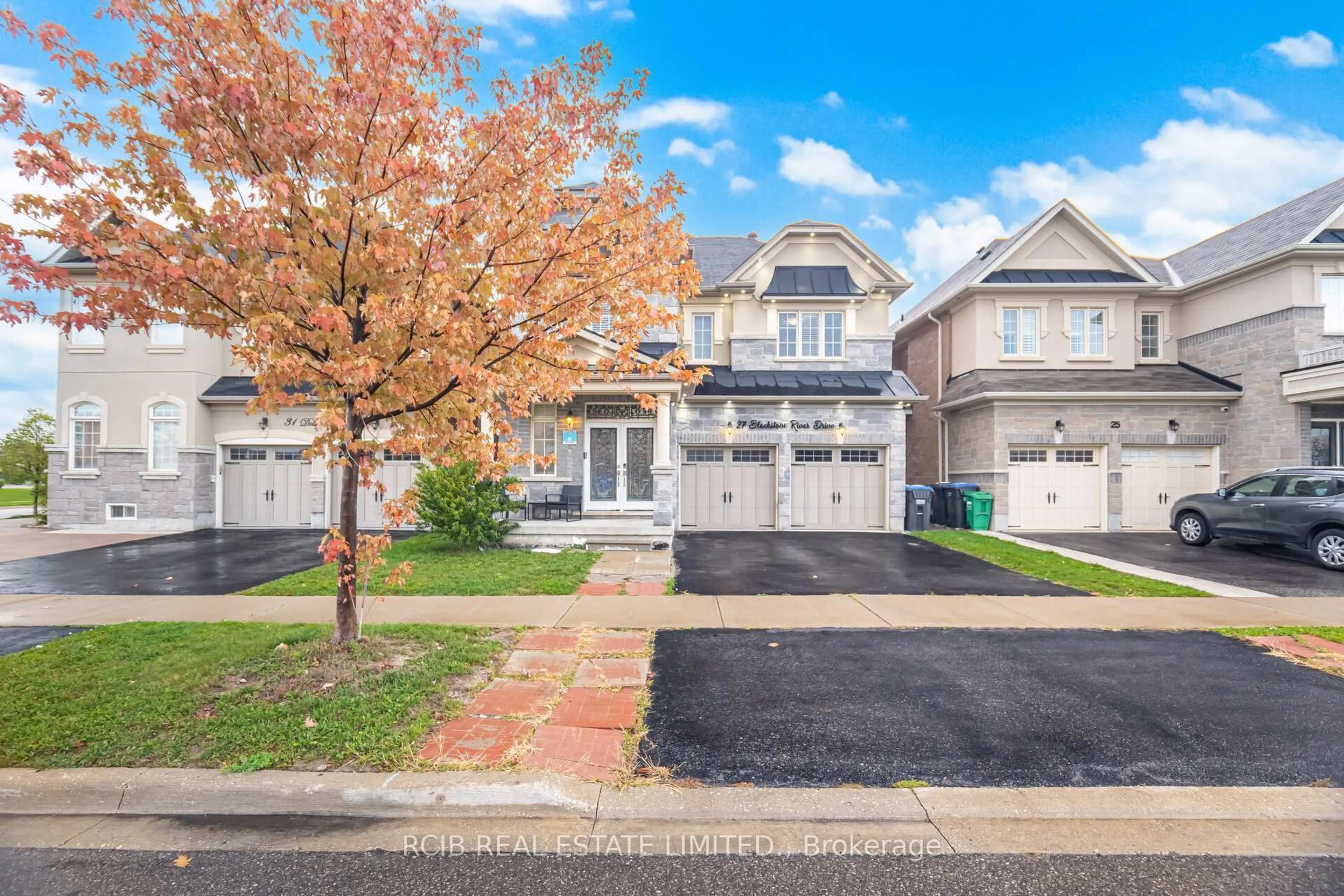 Unknown for 27 Blackstone River Dr, Brampton Ontario L6R 3V5