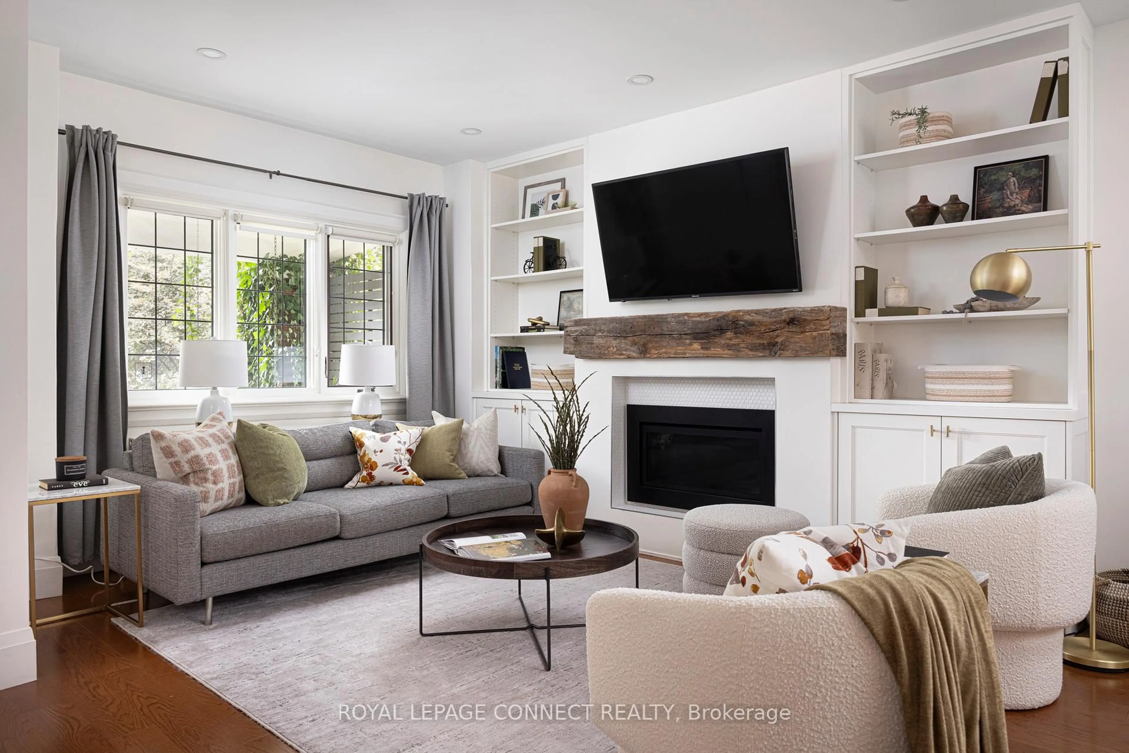 Living room with furniture, unknown for 123 High Park Ave, Toronto Ontario M6P 2S3