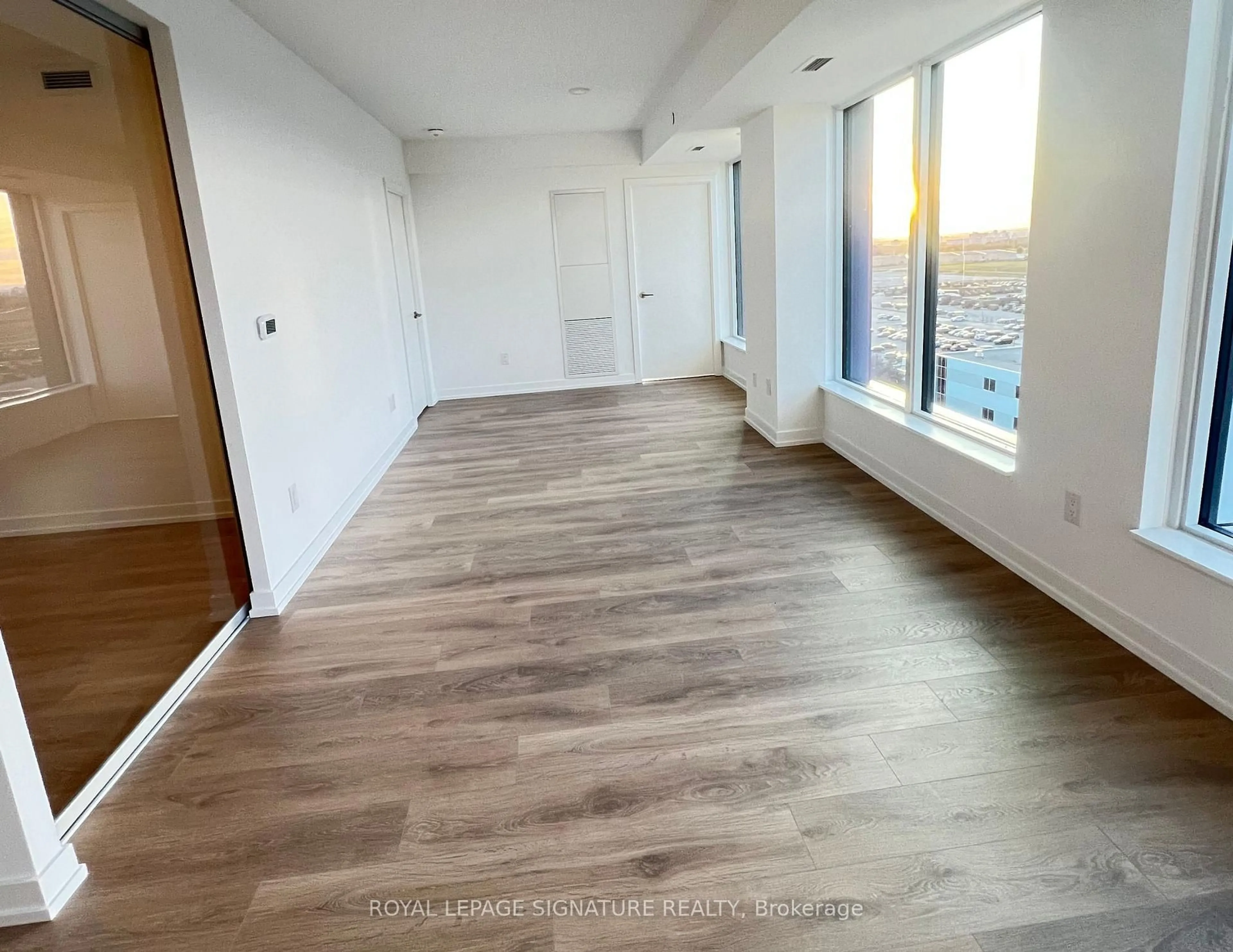A pic of a room for 1100 Sheppard Ave #1226, Toronto Ontario M3K 0E4