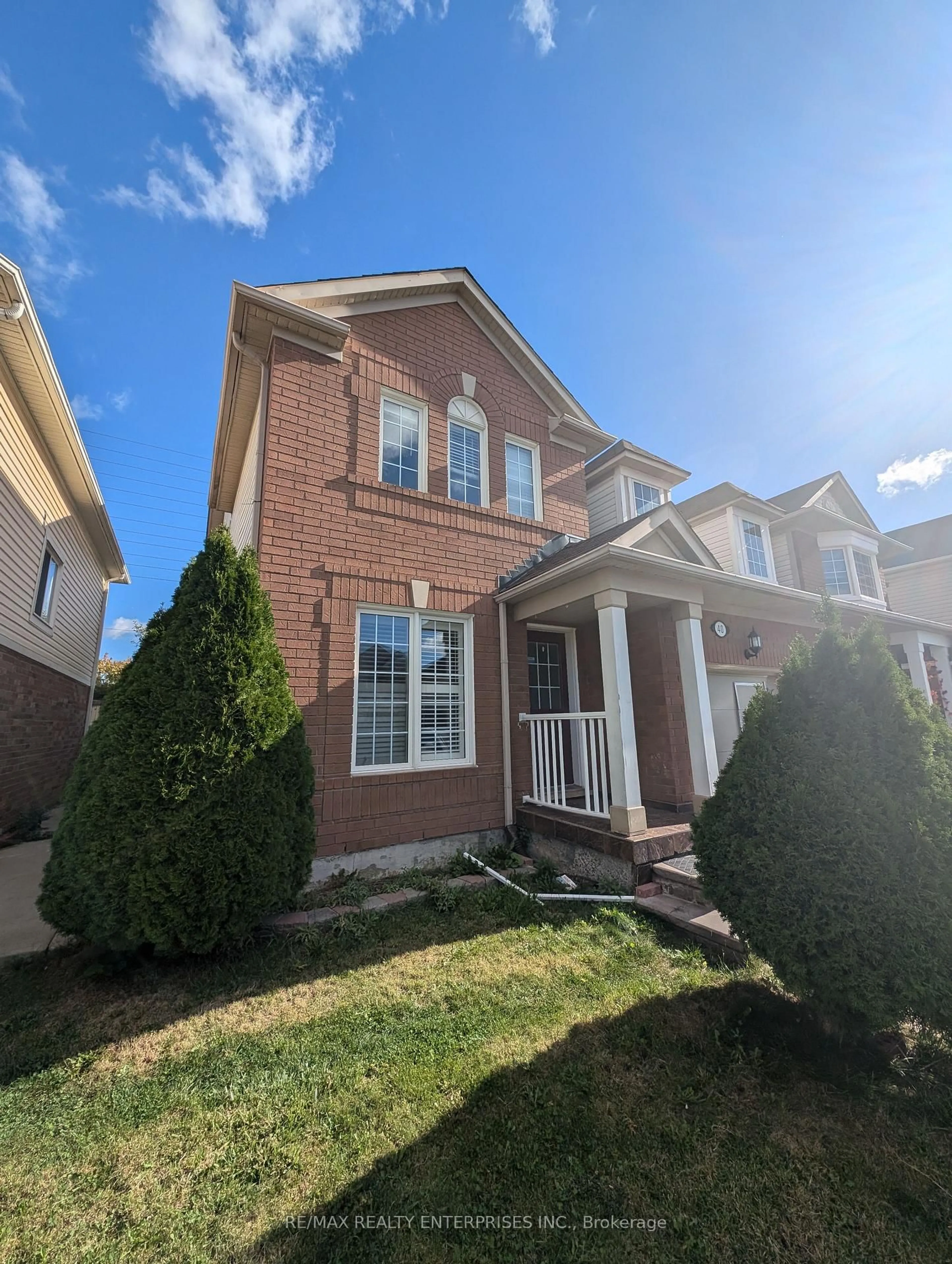 Home with brick exterior material, street for 40 Sweetwood Circ, Brampton Ontario L7A 2X7