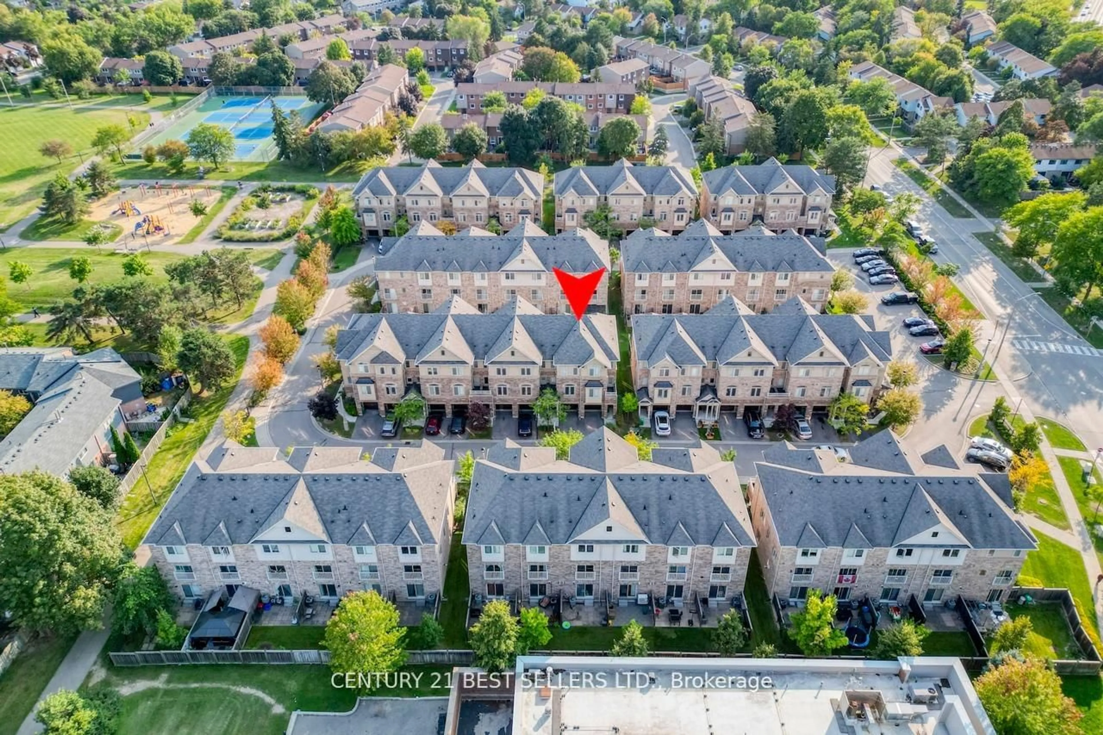 A pic from outside/outdoor area/front of a property/back of a property/a pic from drone, city buildings view from balcony for 6625 Falconer Dr #52, Mississauga Ontario L5N 0C7