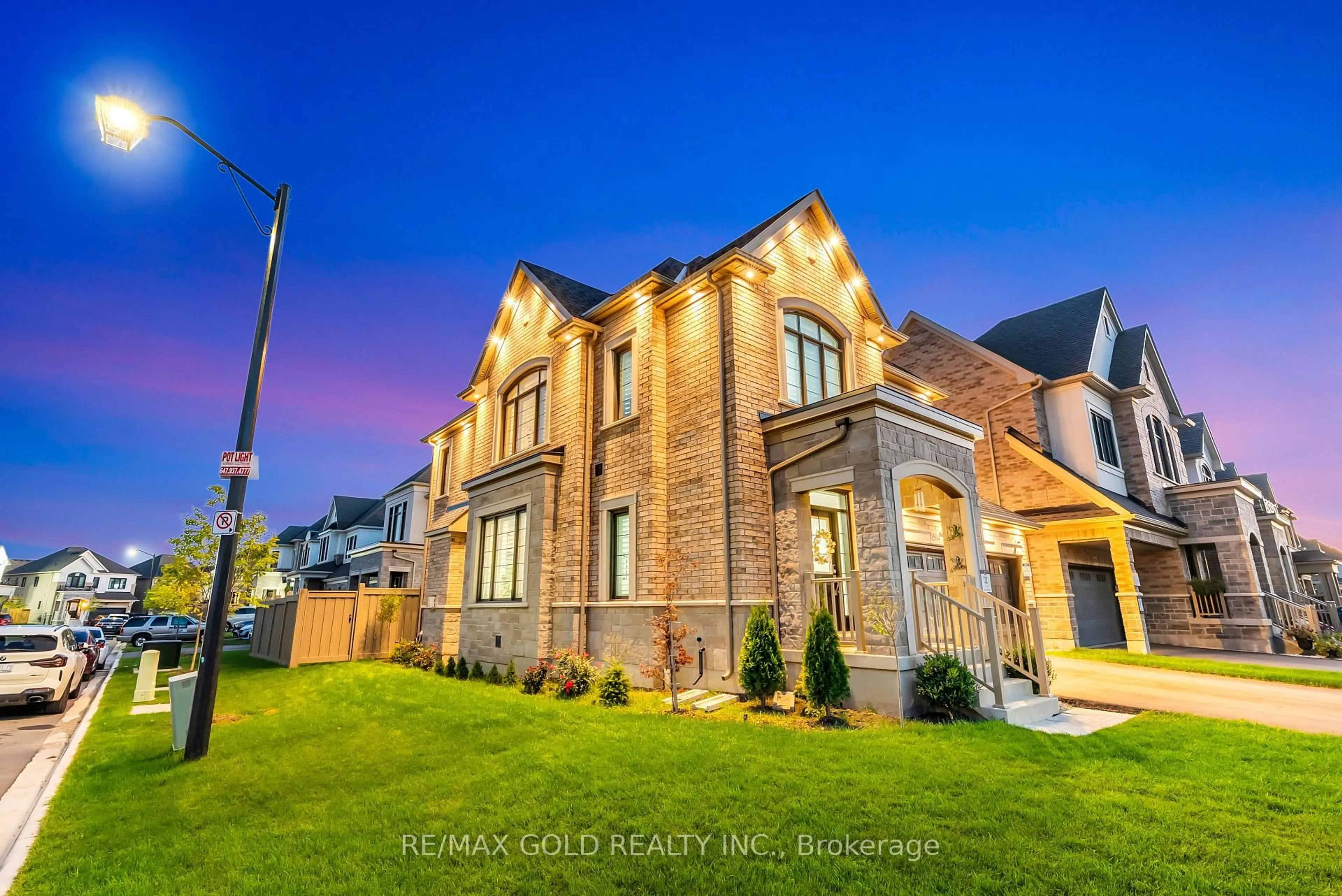Home with brick exterior material, street for 1504 Kitchen Crt, Milton Ontario L9E 1Y8