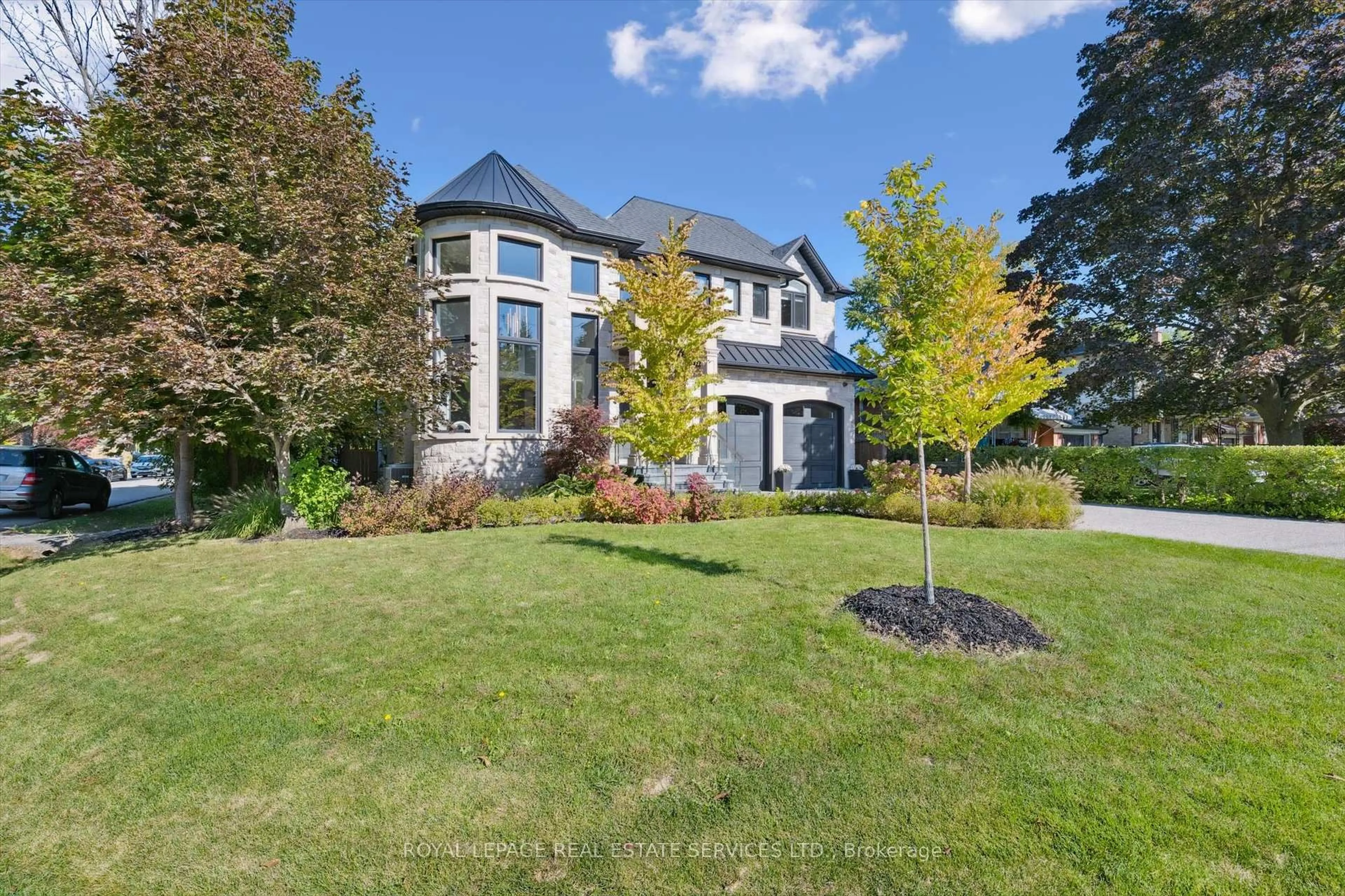 Unknown for 14 Westglen Cres, Toronto Ontario M9B 4R1