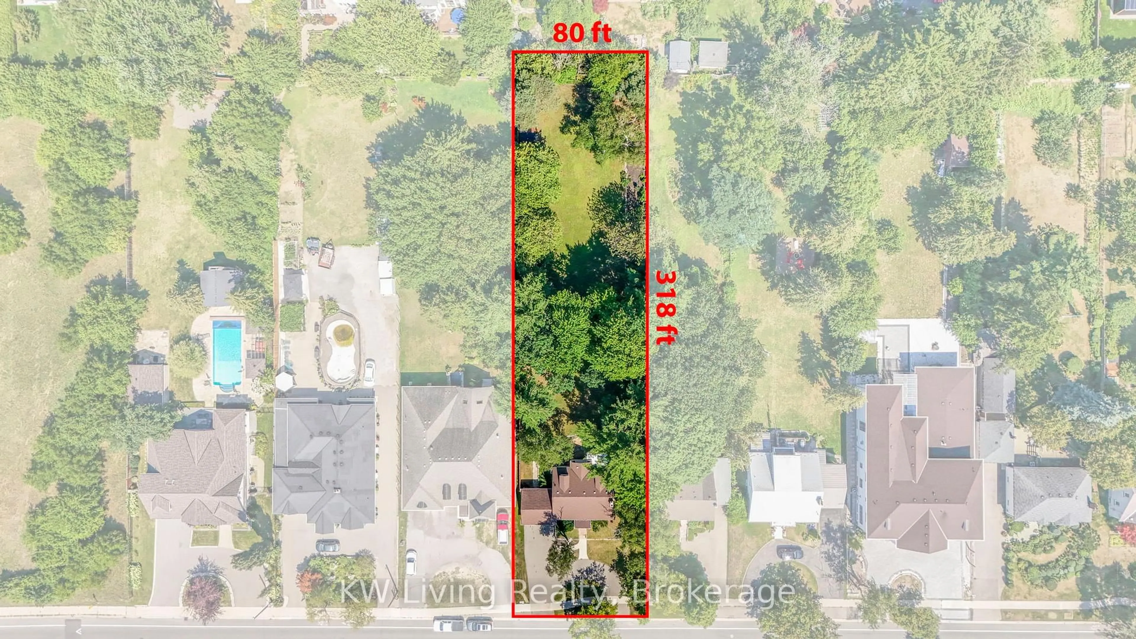 A pic from outside/outdoor area/front of a property/back of a property/a pic from drone, street for 2463 Camilla Rd, Mississauga Ontario L5A 2K4