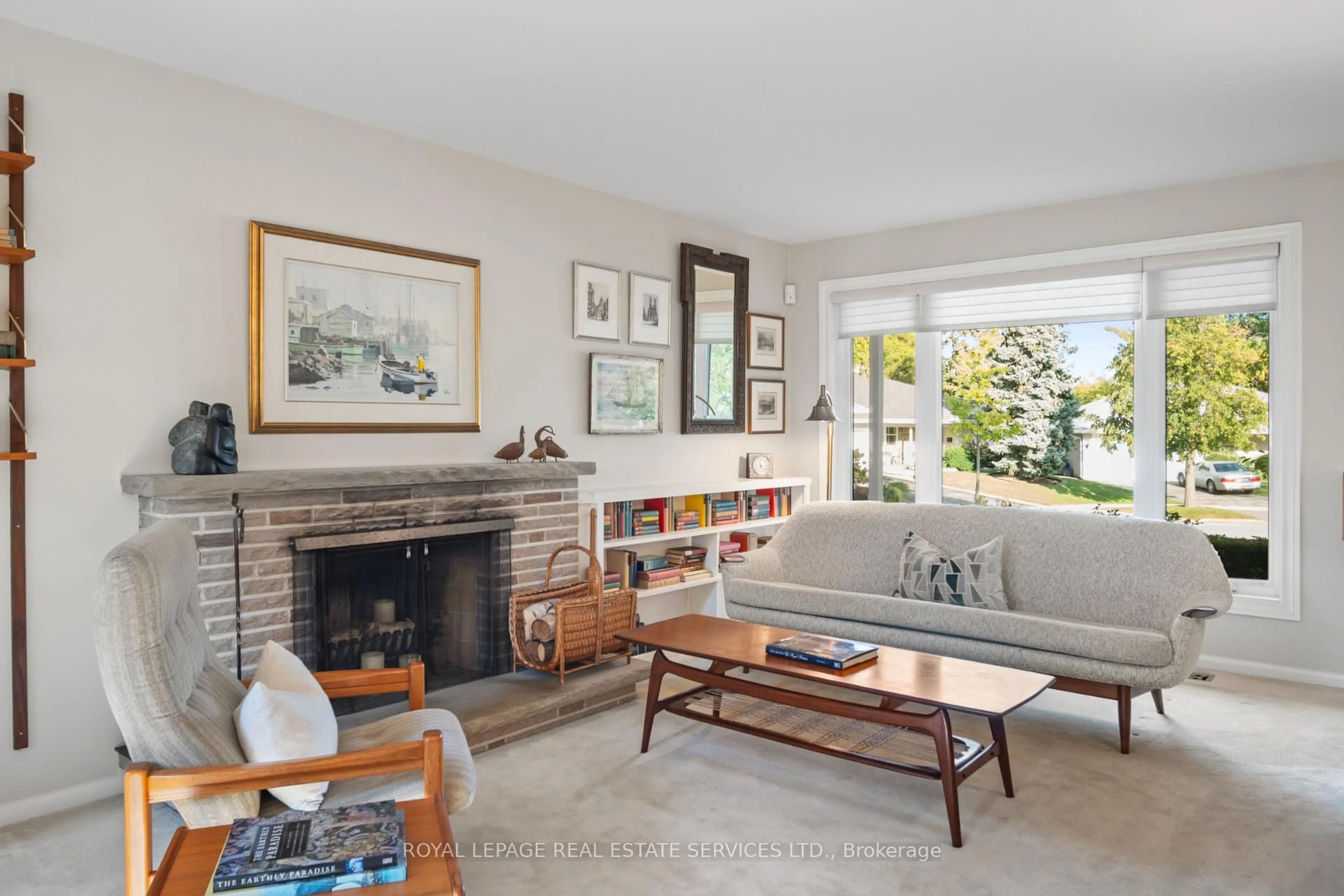 Living room with furniture, unknown for 20 West Deane Valley Rd, Toronto Ontario M9B 3K5