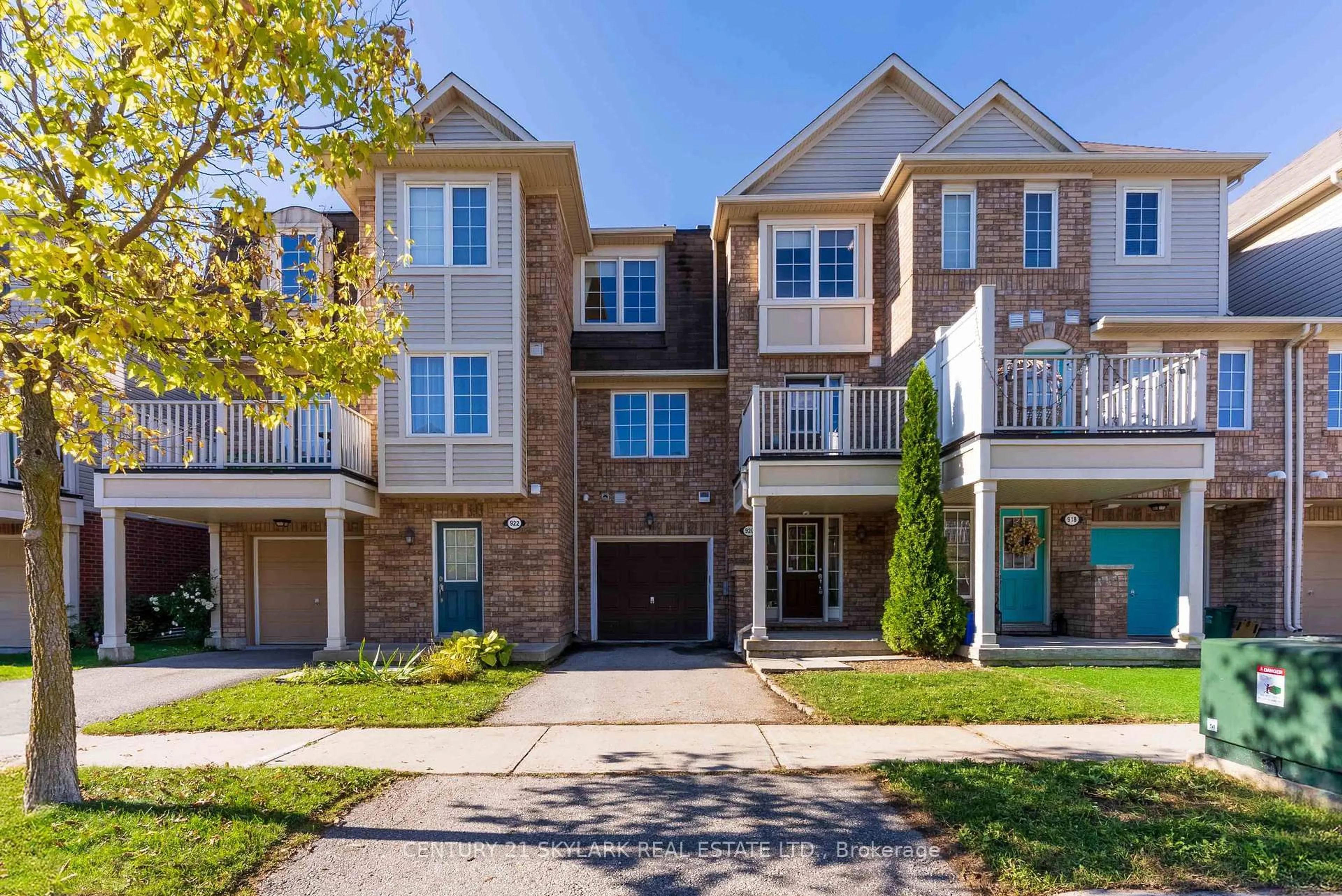 Home with brick exterior material, street for 920 Deverell Pl, Milton Ontario L9T 0M2