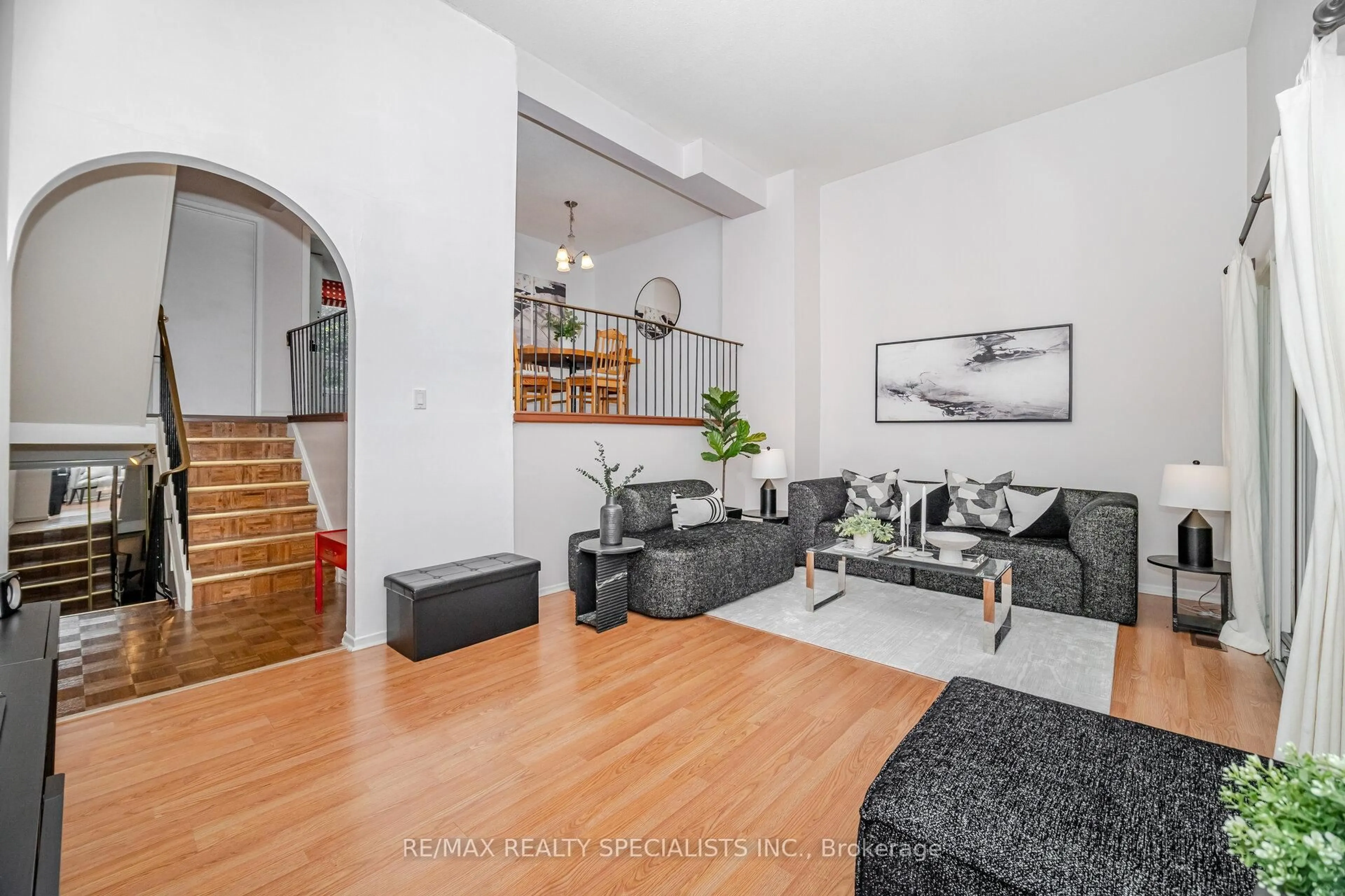 Living room with furniture, unknown for 2020 South Millway #74, Mississauga Ontario L5L 1K2