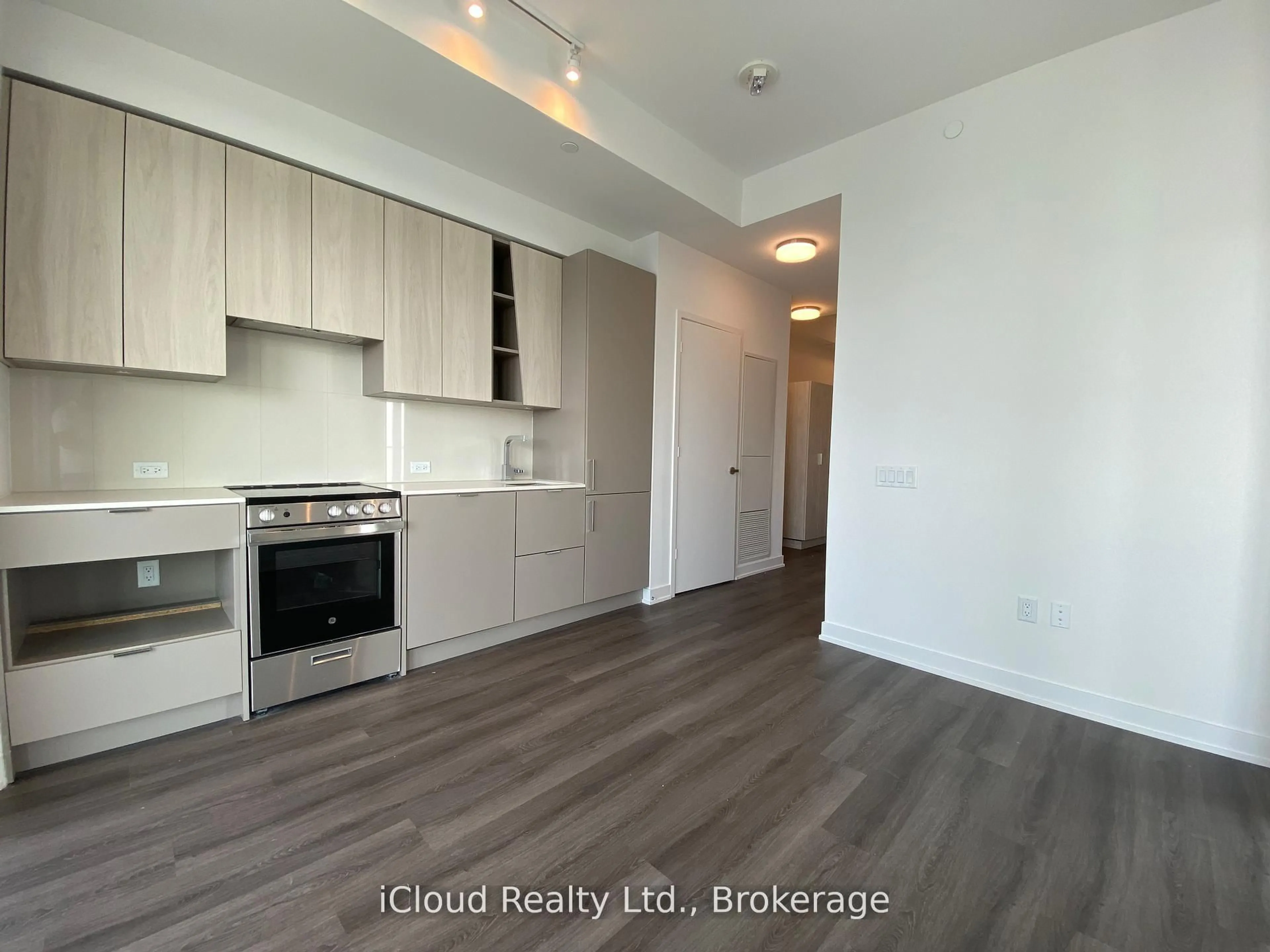 Unknown for 3883 Quartz Rd #3111, Mississauga Ontario L5B 0M4