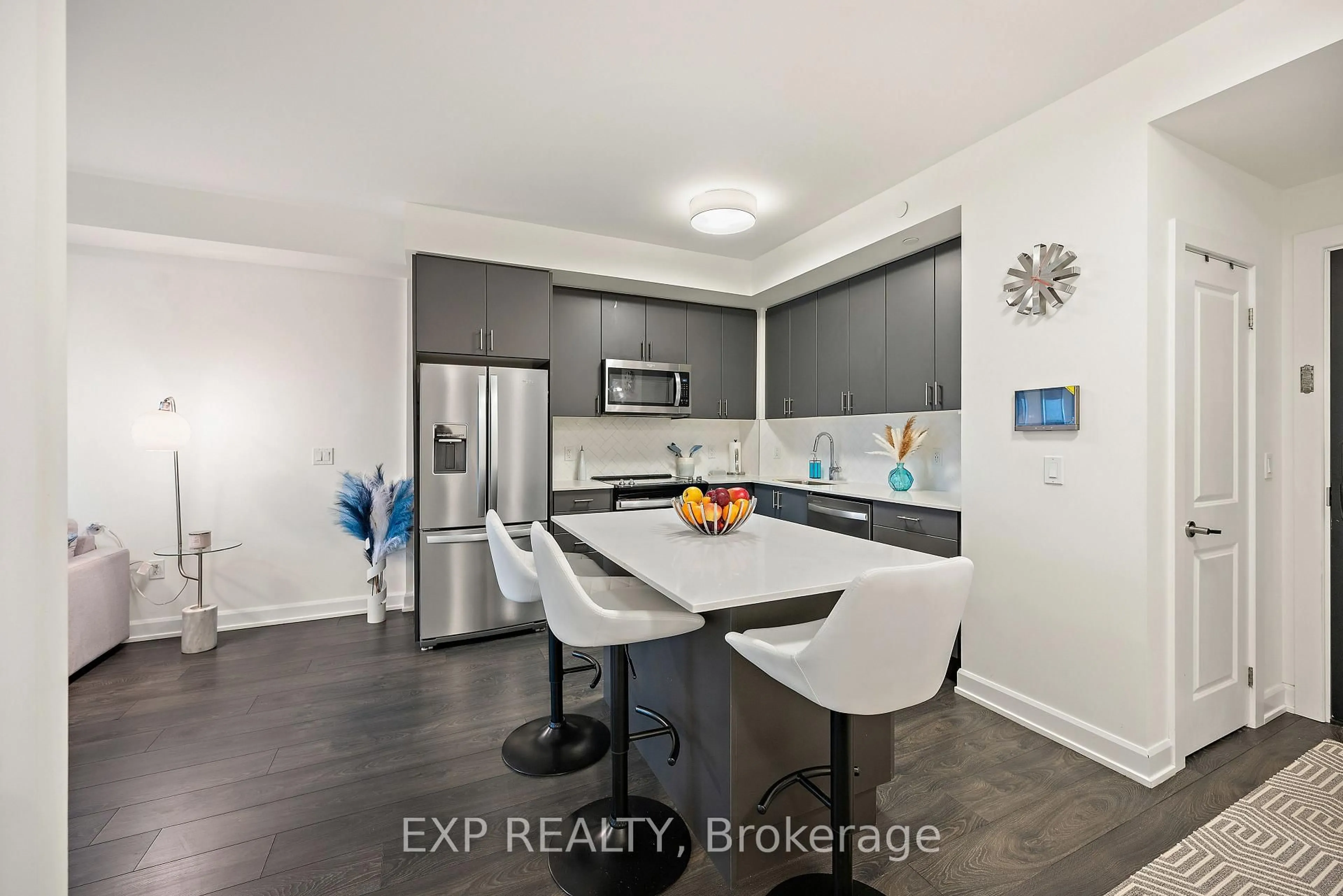 Open concept kitchen, unknown for 3200 William Coltson Ave #327, Oakville Ontario L6H 7B9