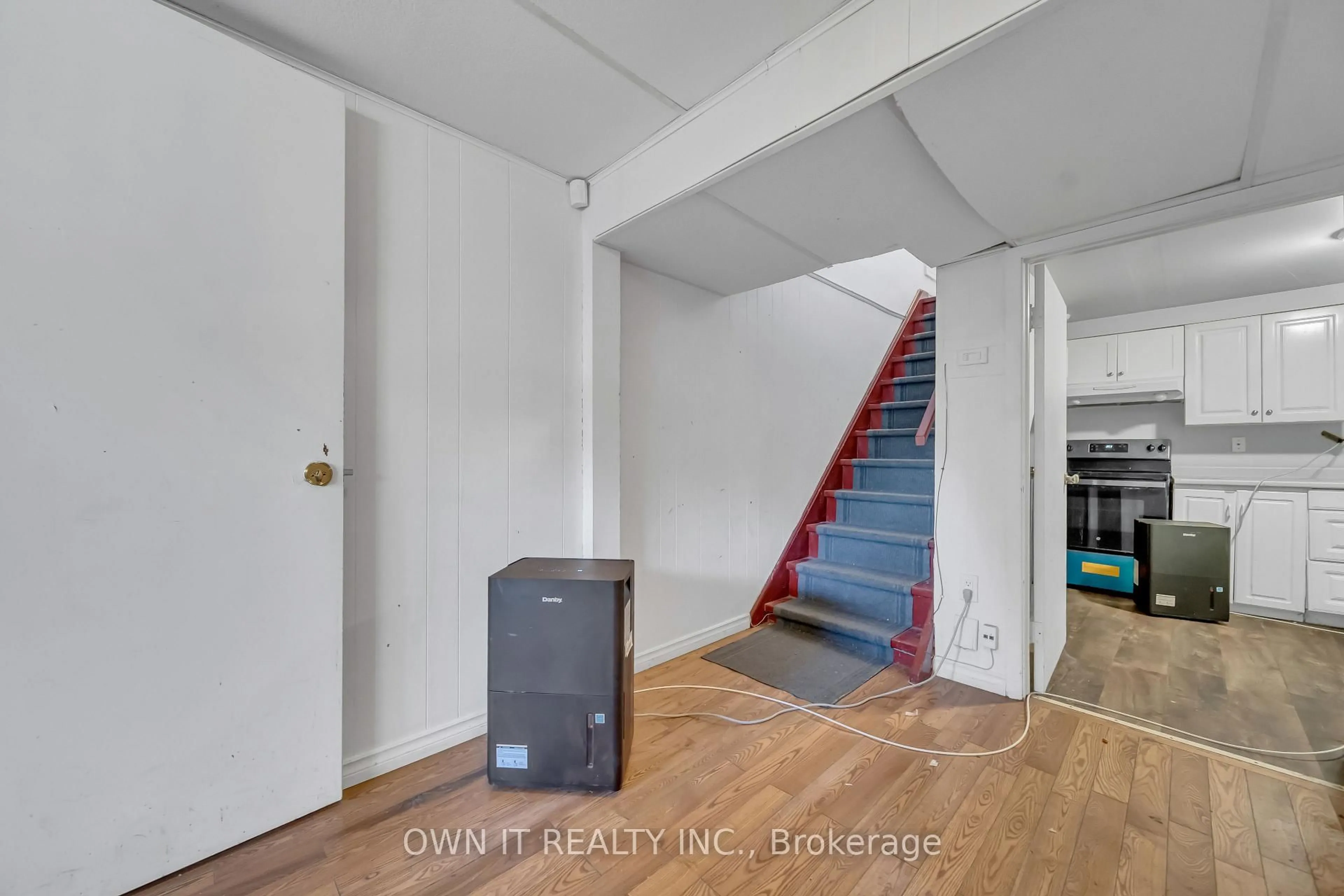 Unknown for 68 Campbell Dr, Brampton Ontario L6X 2H7