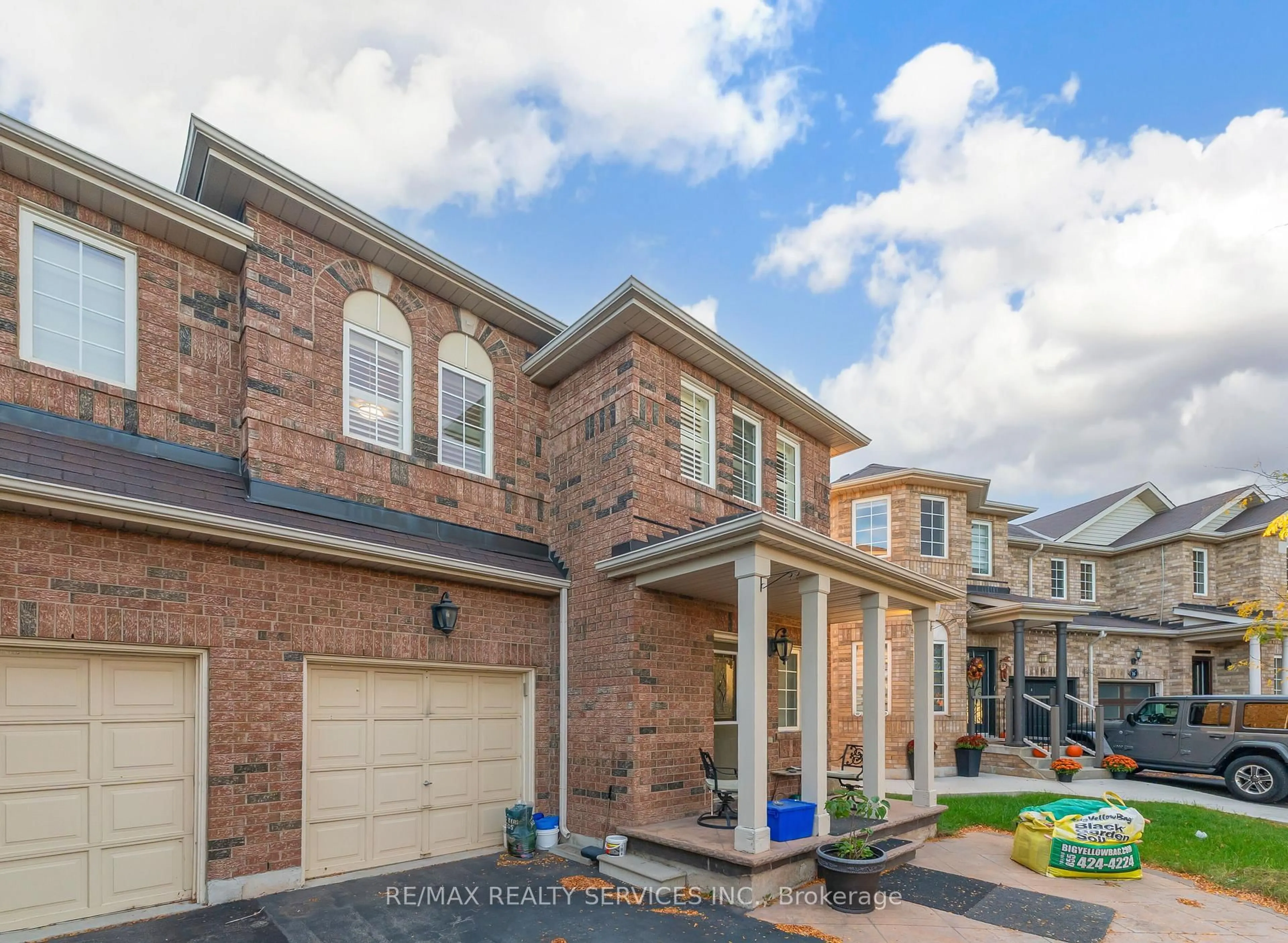 Home with brick exterior material, street for 12 Commodore Dr, Brampton Ontario L6X 0S4