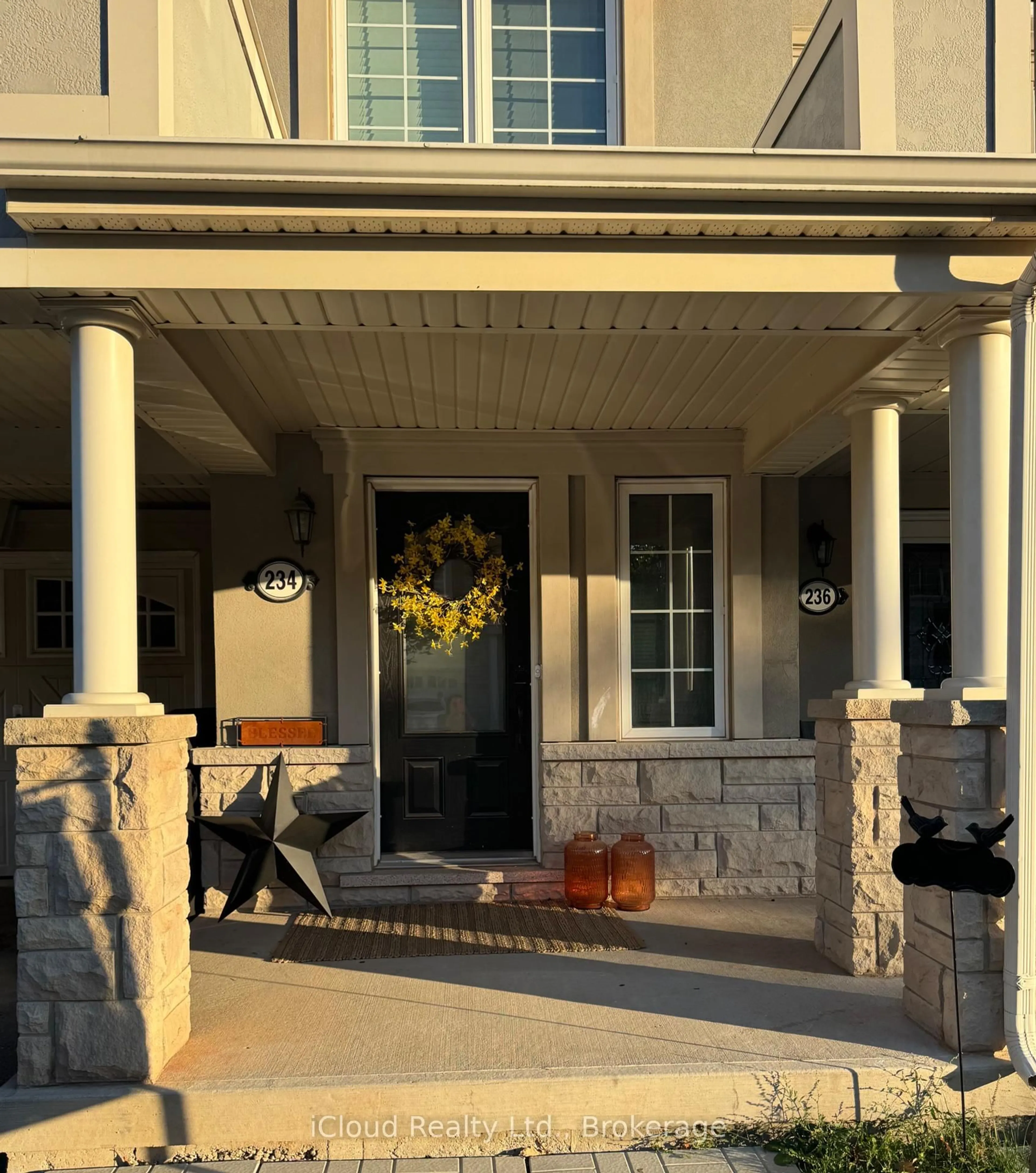Indoor entryway for 234 Sarah Cline Dr, Oakville Ontario L6M 0V3