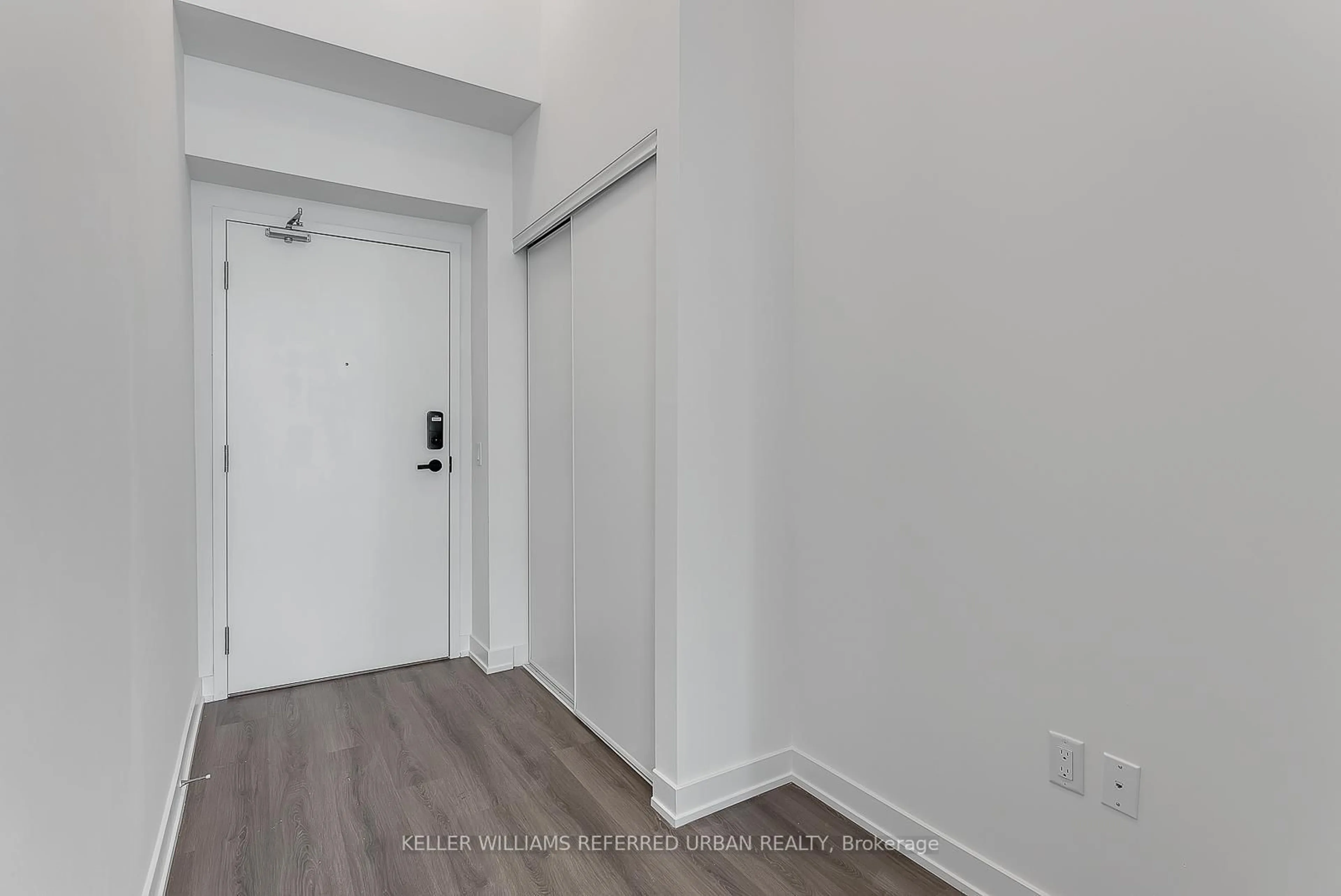 A pic of a room for 3883 Quartz Rd #602, Mississauga Ontario L5B 0M4