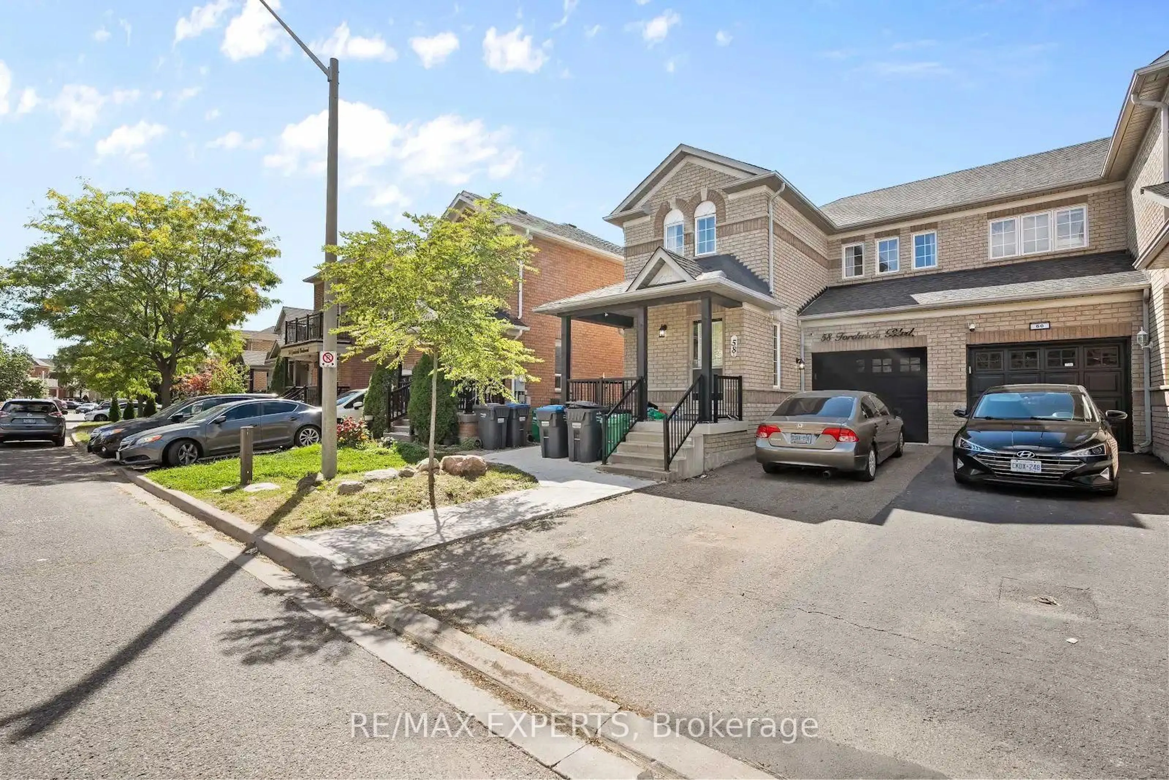 A pic from outside/outdoor area/front of a property/back of a property/a pic from drone, street for 58 Fordwich Blvd, Brampton Ontario L7A 1T2