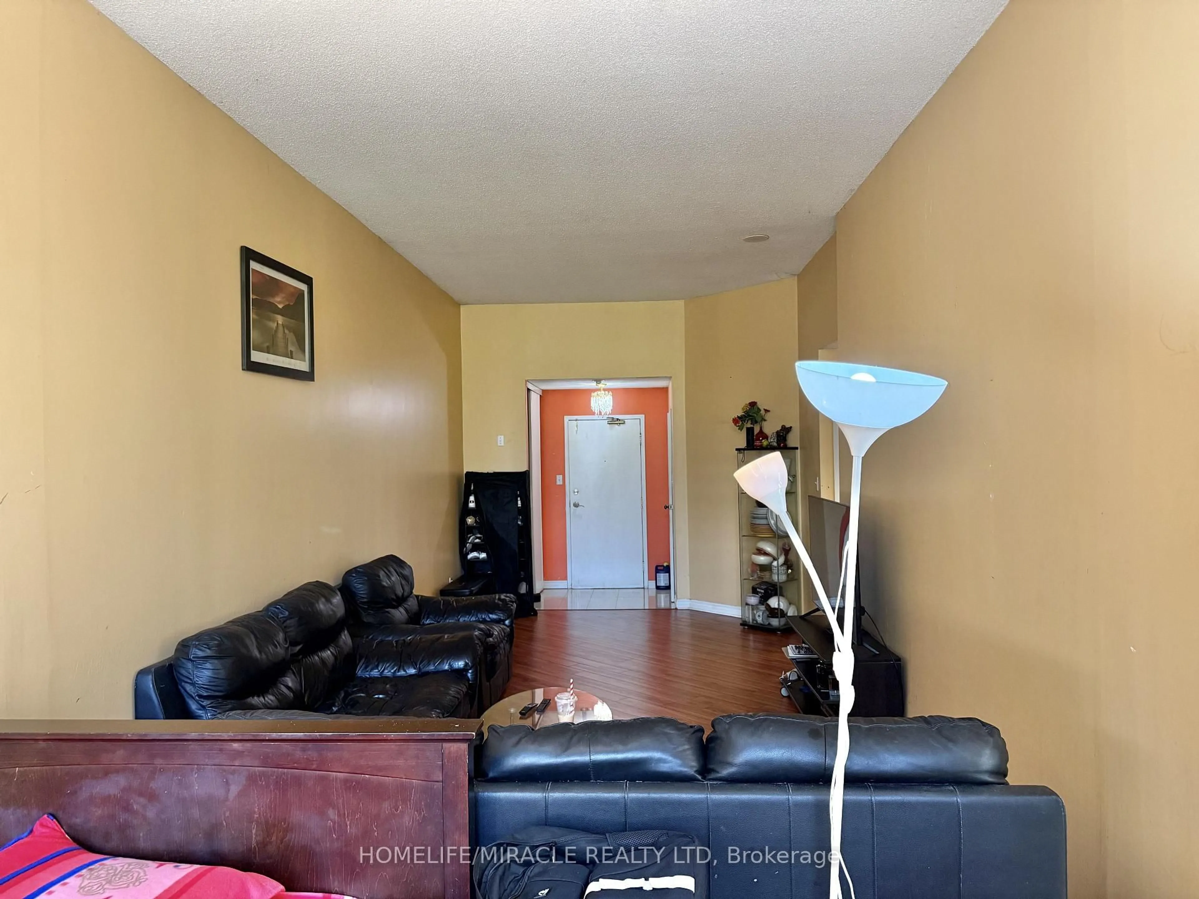 A pic of a room for 1 Rowntree Rd #114, Toronto Ontario M9V 5G7