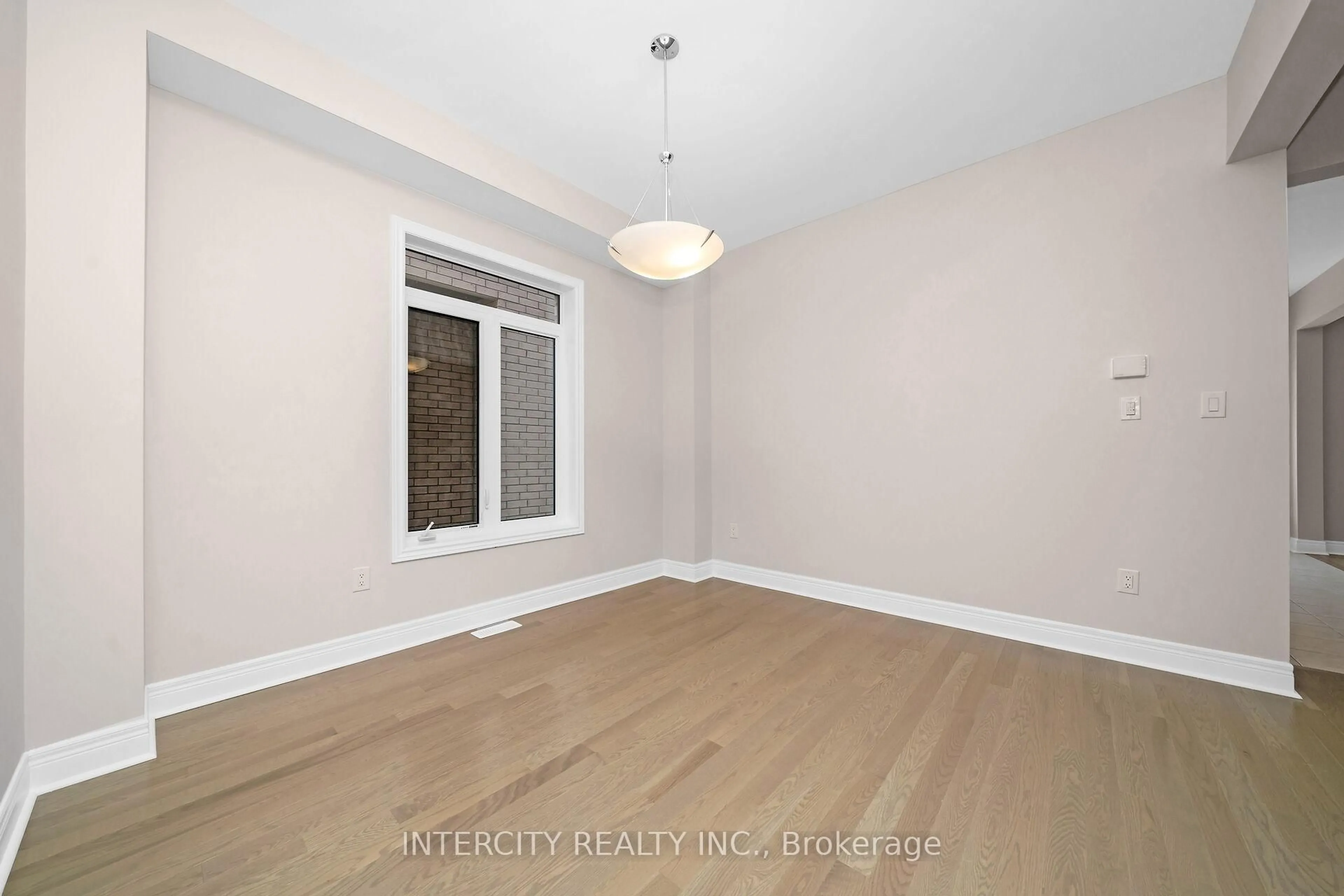A pic of a room for 23 Kessler Dr, Brampton Ontario L6R 4G2