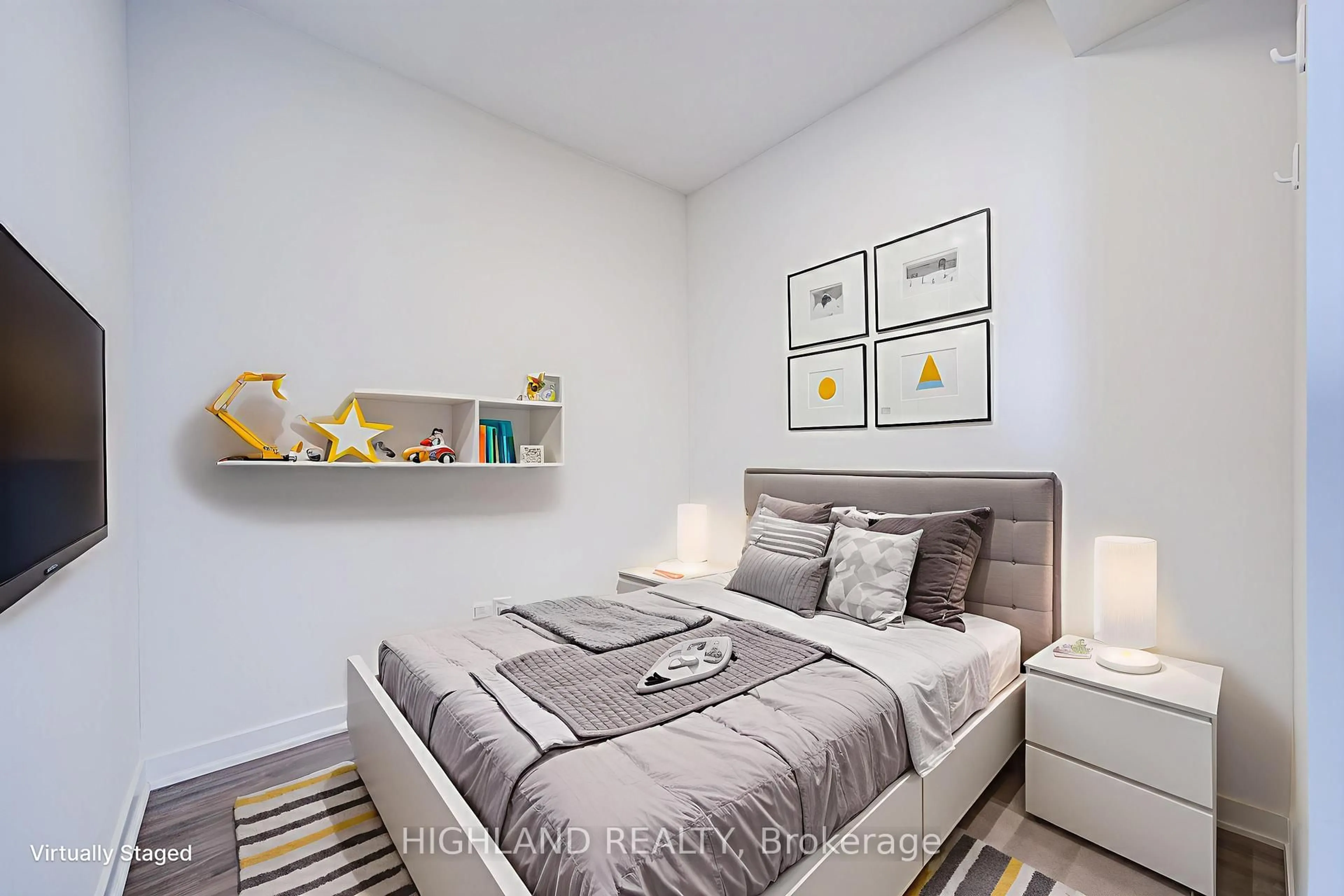 Bedroom with bed, unknown for 510 Curran Pl #2410, Mississauga Ontario L5B 0J8