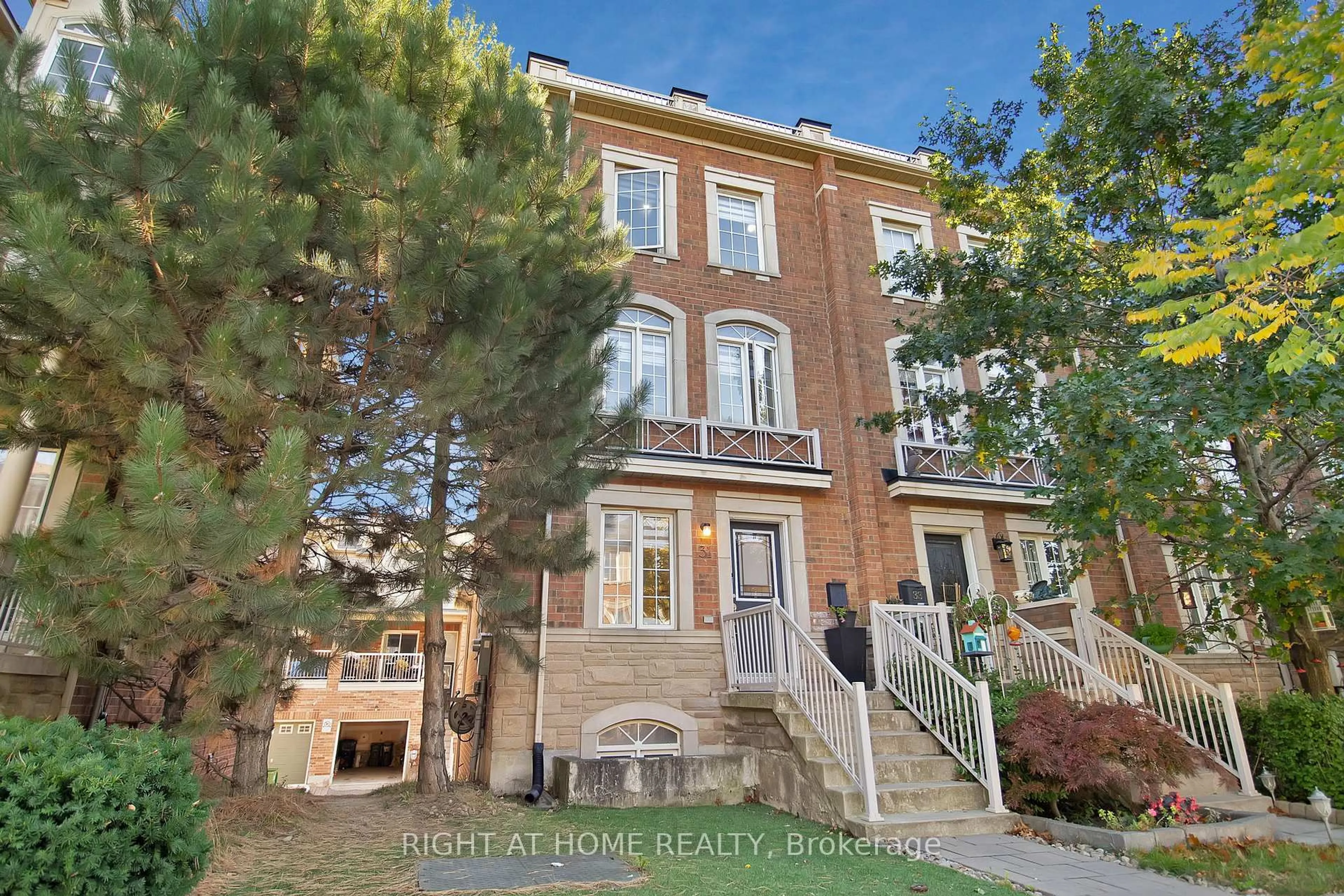 Home with brick exterior material, street for 31 Judy Sgro Ave, Toronto Ontario M3L 0A8