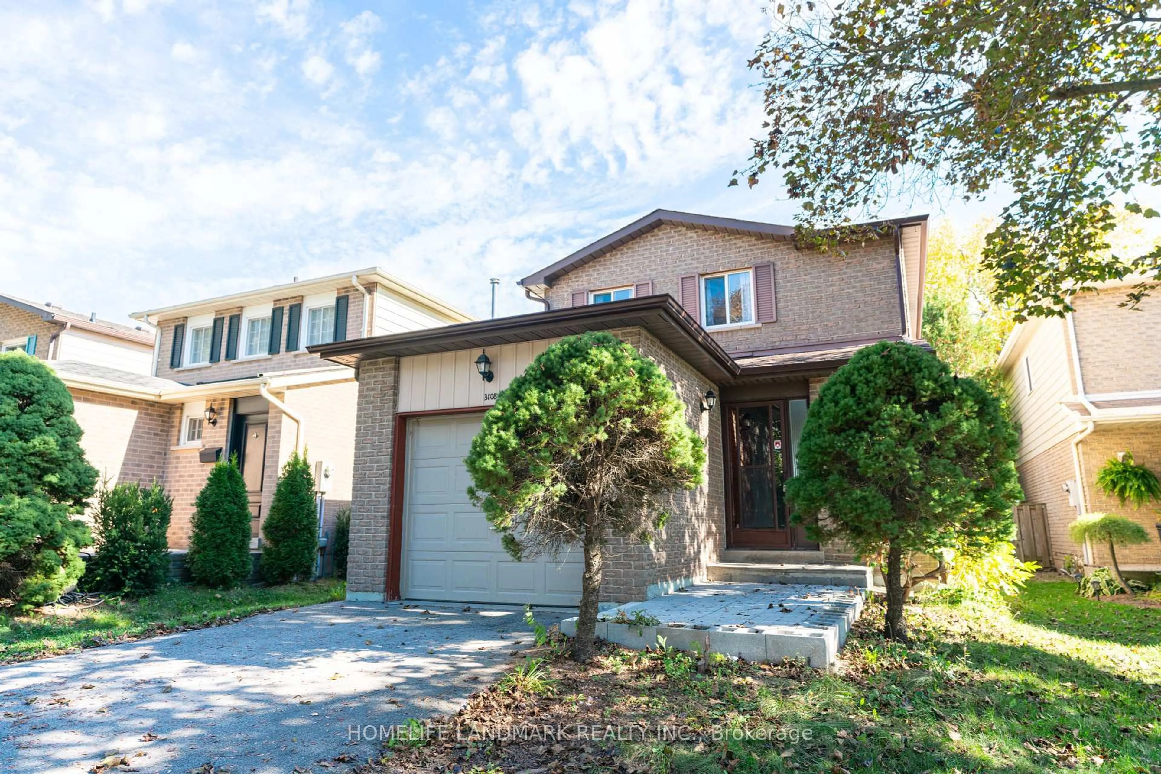 Home with brick exterior material, street for 3108 Plum Tree Cres, Mississauga Ontario L5N 4W9