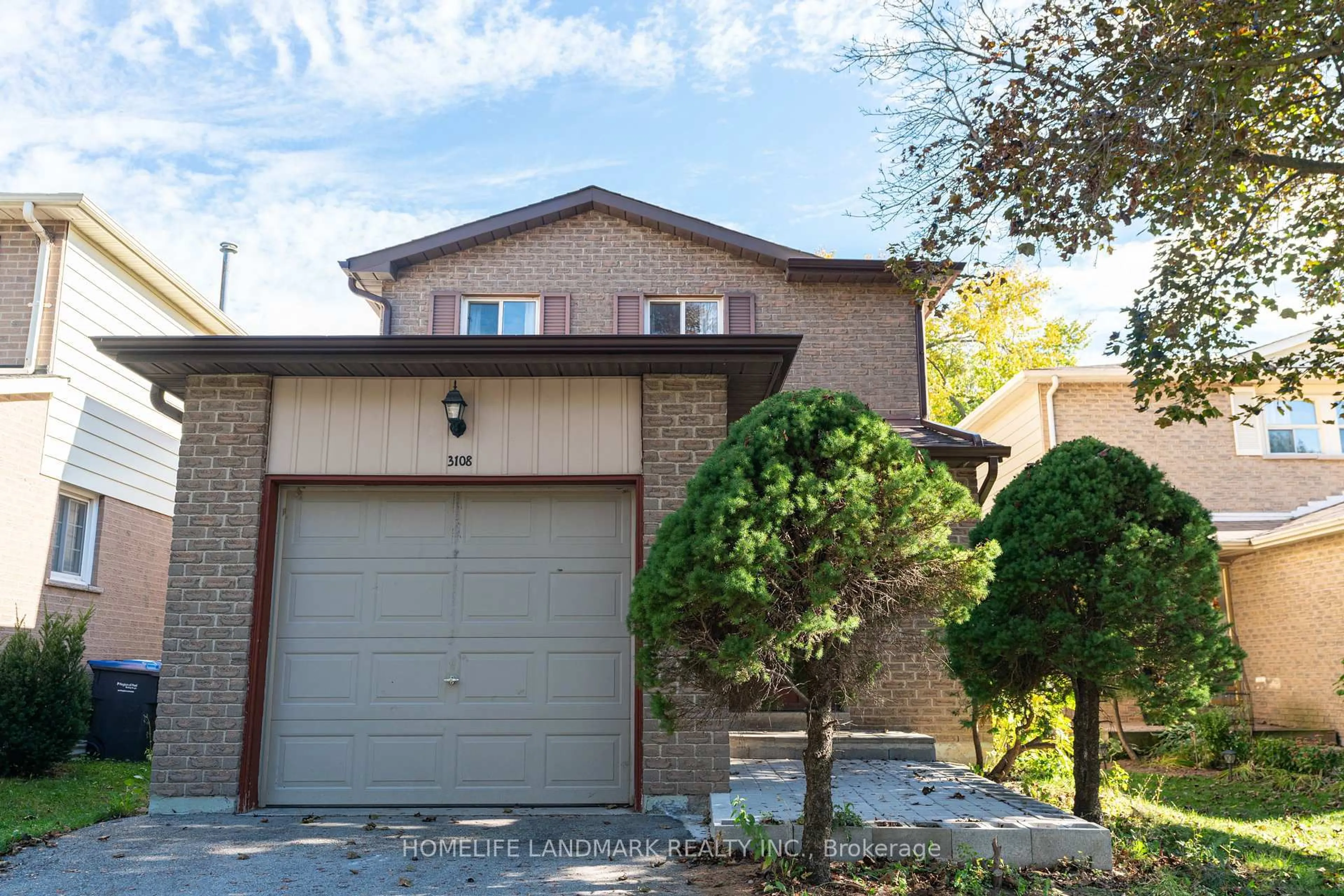 Home with brick exterior material, street for 3108 Plum Tree Cres, Mississauga Ontario L5N 4W9