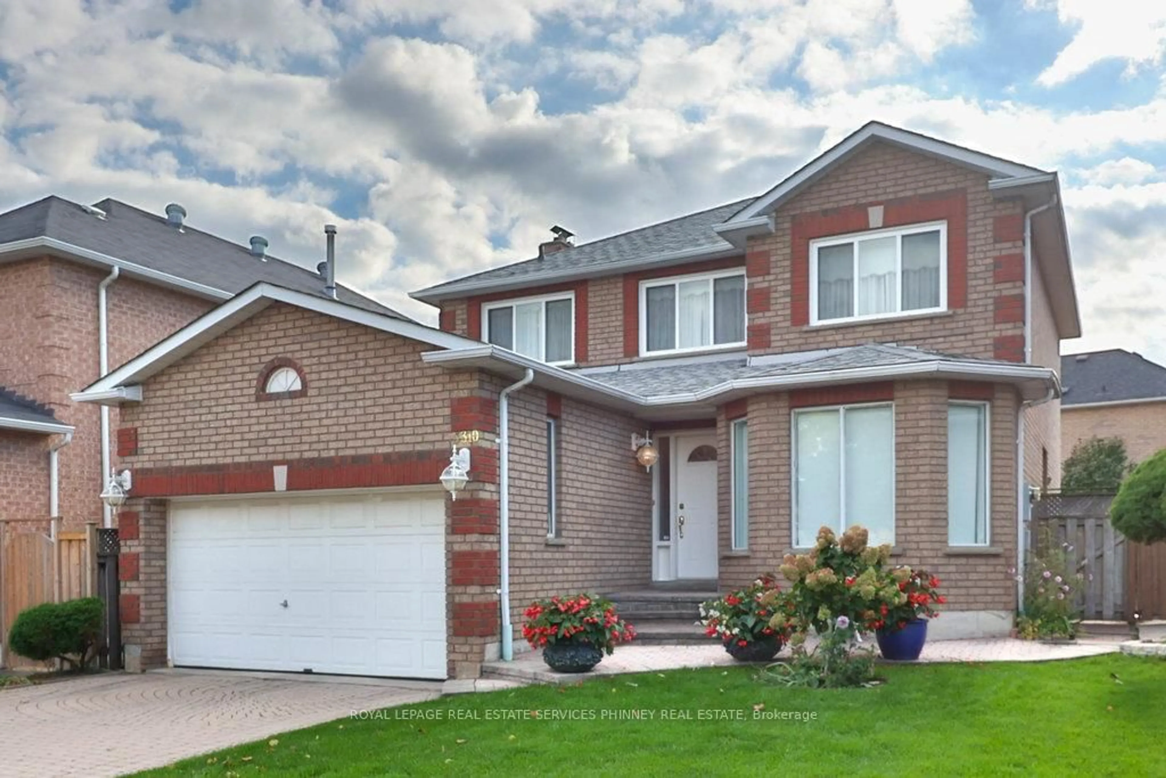 Home with brick exterior material, street for 5310 Shackleton Way, Mississauga Ontario L5R 3J6
