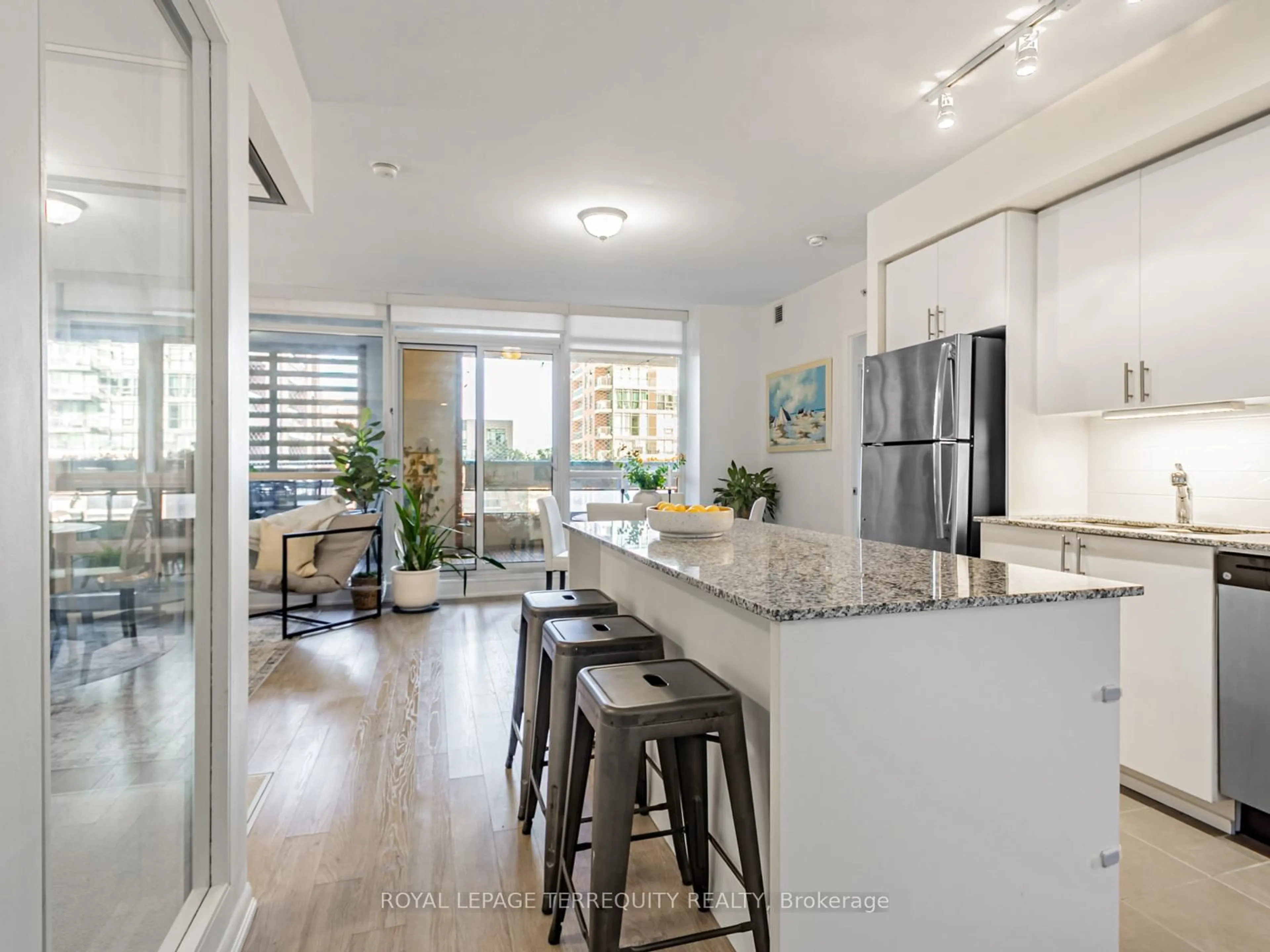 Open concept kitchen, unknown for 830 Lawrence Ave #626, Toronto Ontario M6A 0B6