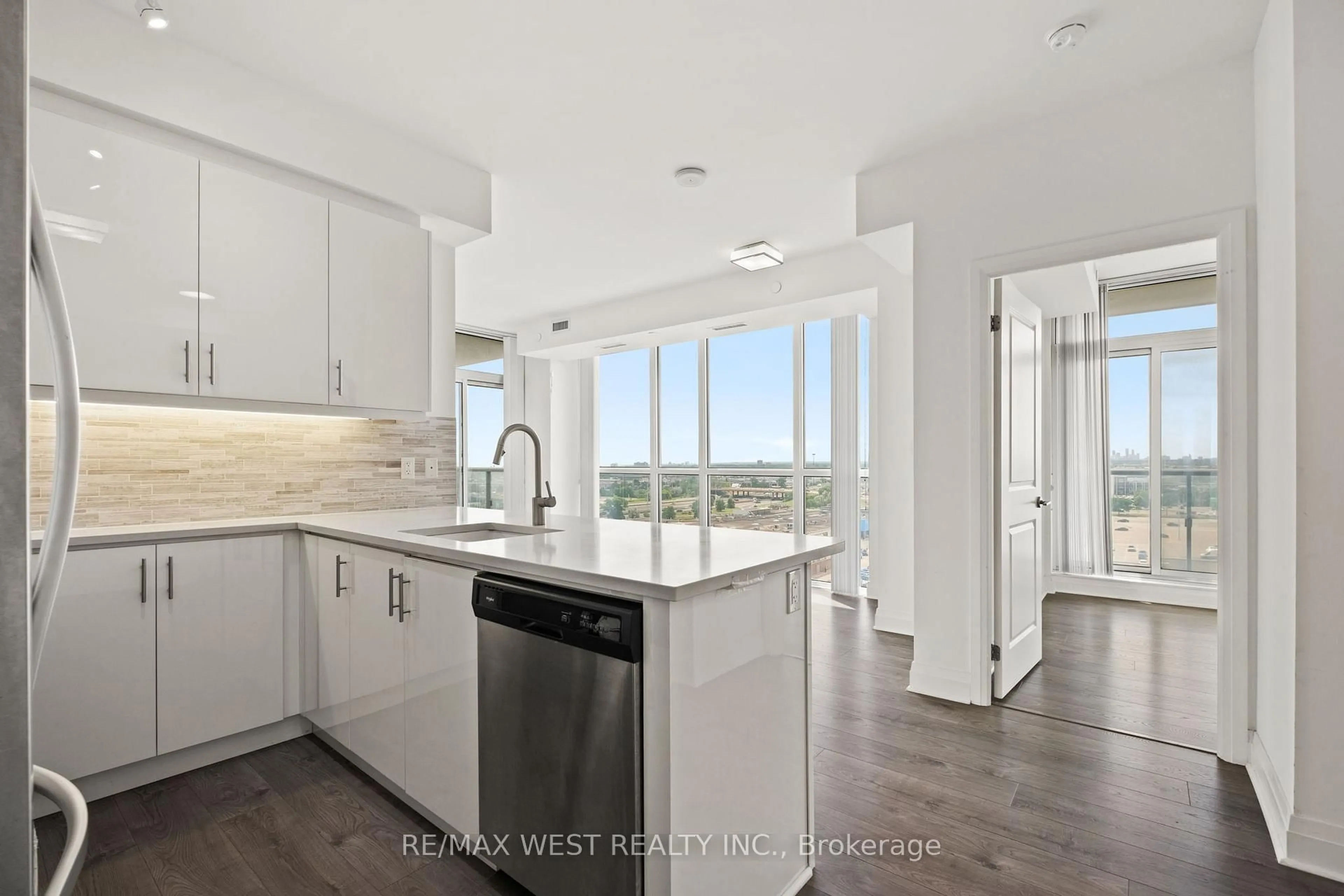 Open concept kitchen, unknown for 15 Zorra St #907, Toronto Ontario M8Z 0C1