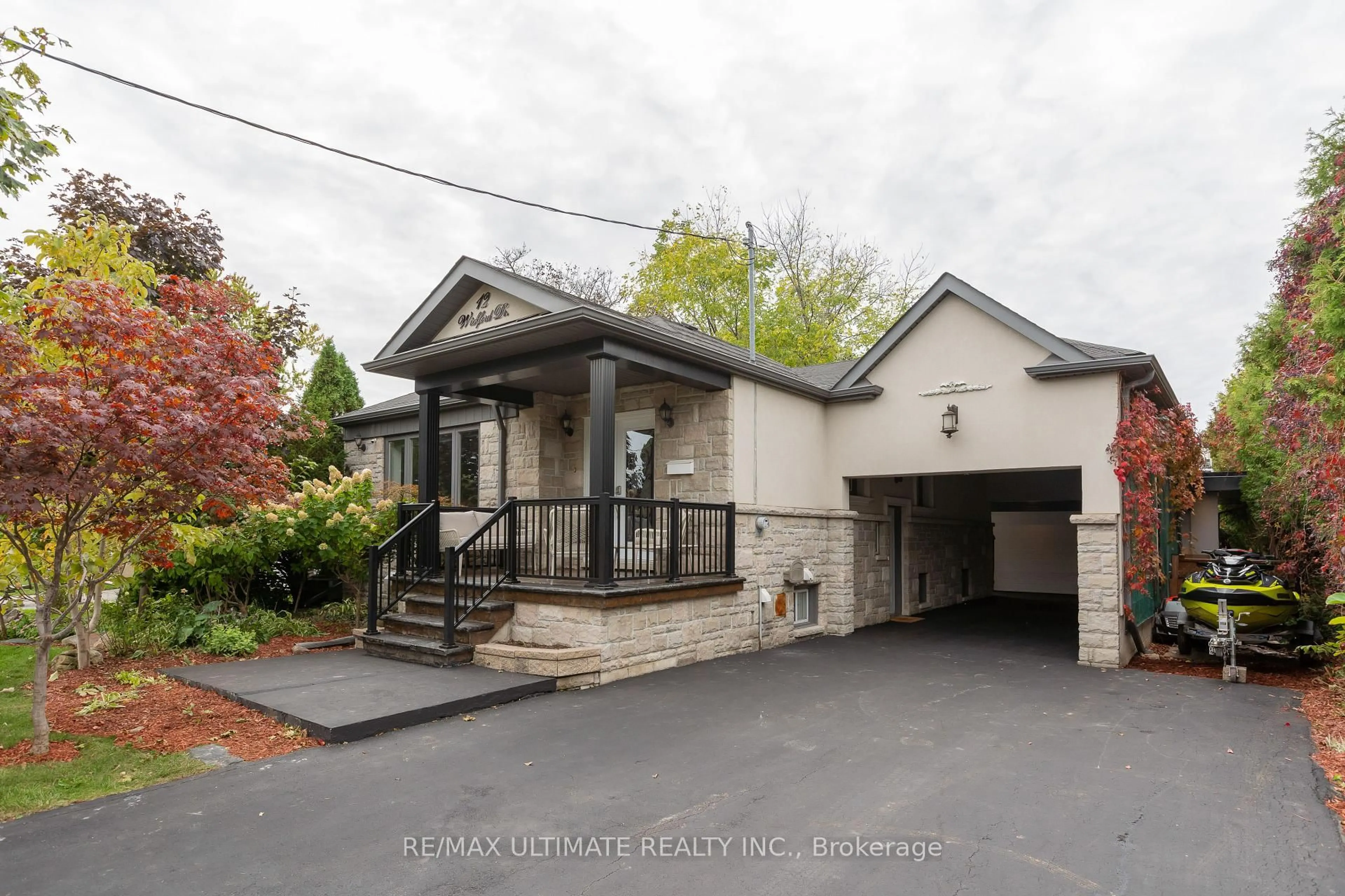 Unknown for 12 Wickford Dr, Toronto Ontario M6L 1K7