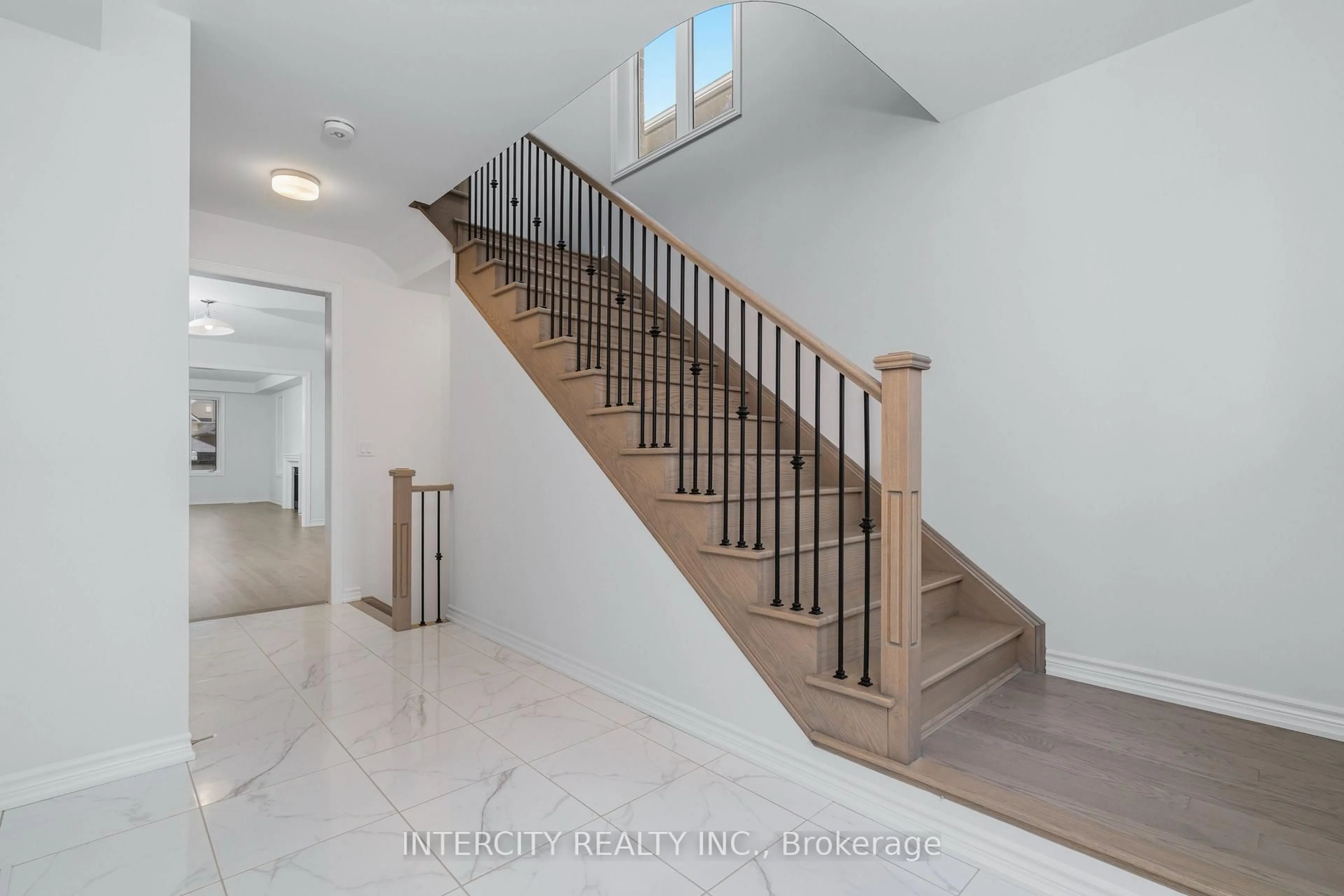 Stairs for 9 Dolomite Dr #Lot 19, Brampton Ontario L6P 4R6