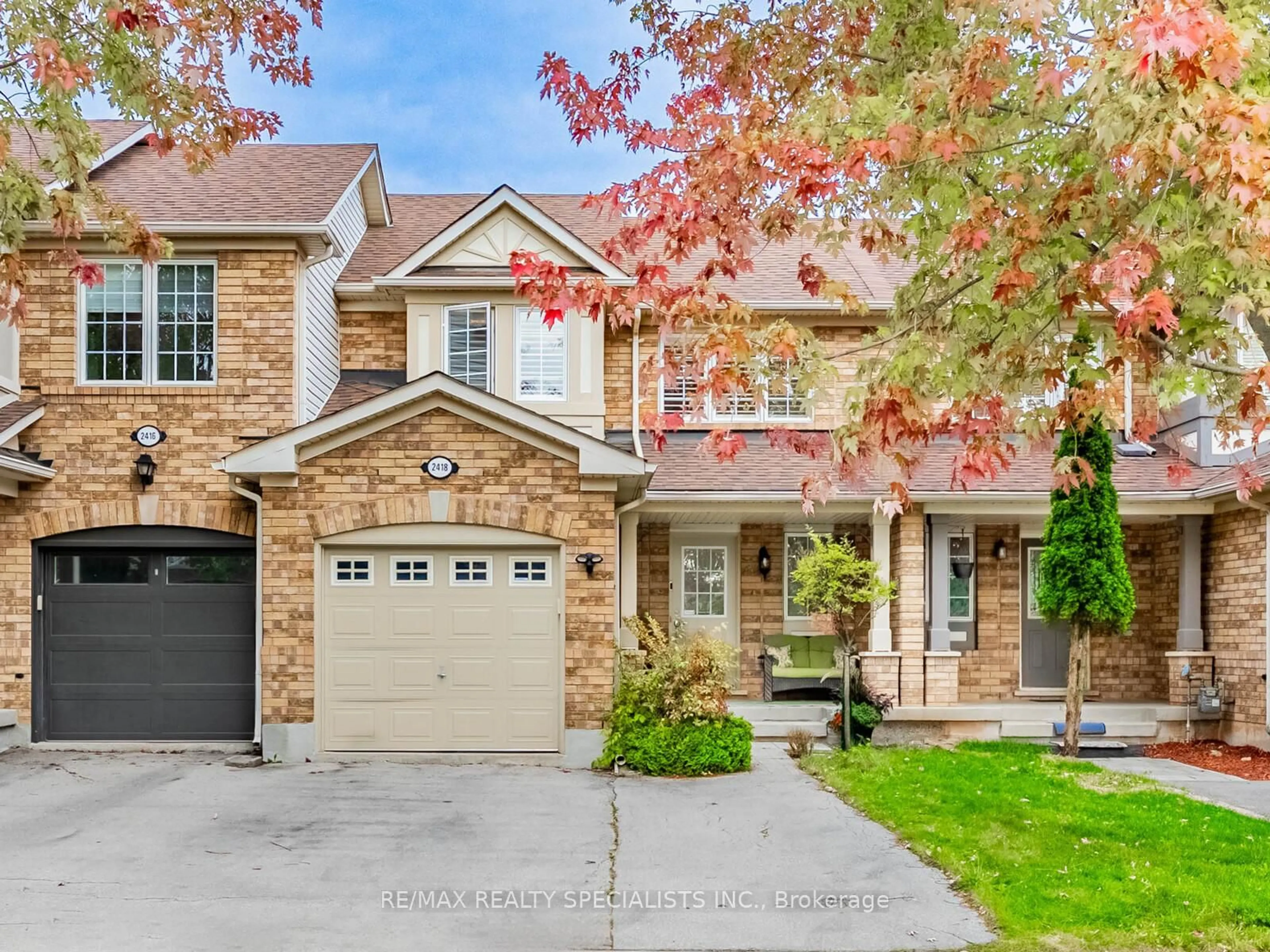 Home with brick exterior material, street for 2418 Baintree Cres, Oakville Ontario L6M 4W9
