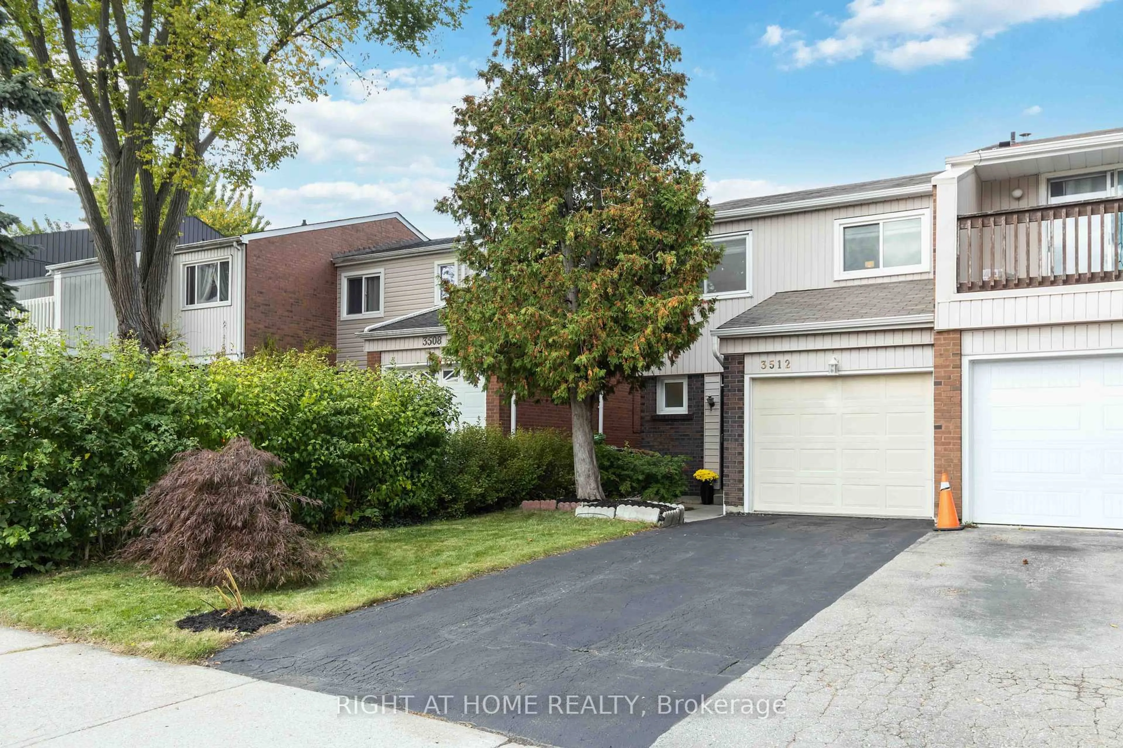 Unknown for 3512 Ash Row Cres, Mississauga Ontario L5L 1K4