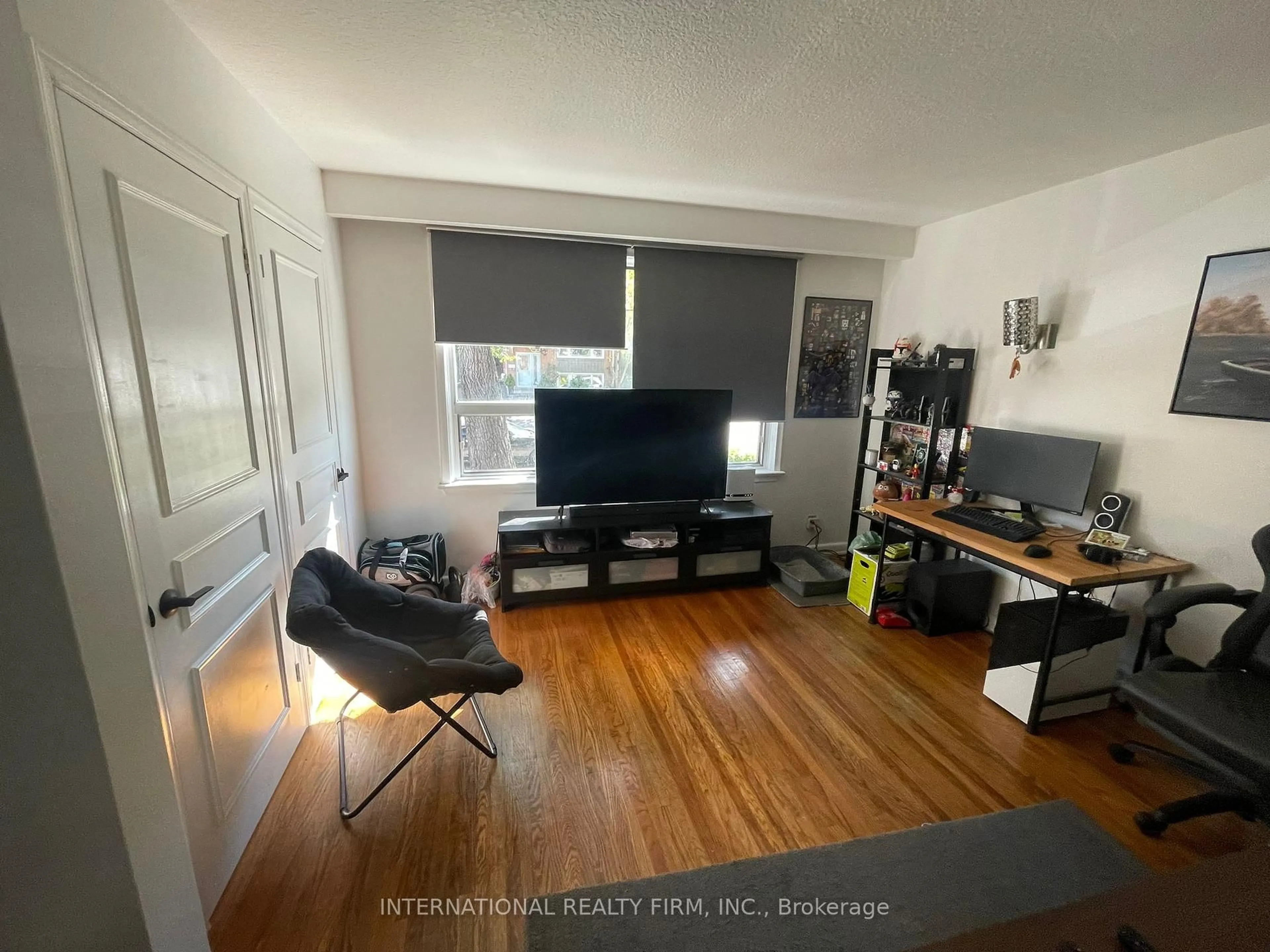 A pic of a room for 57 Edinborough Crt, Toronto Ontario M6N 2E9