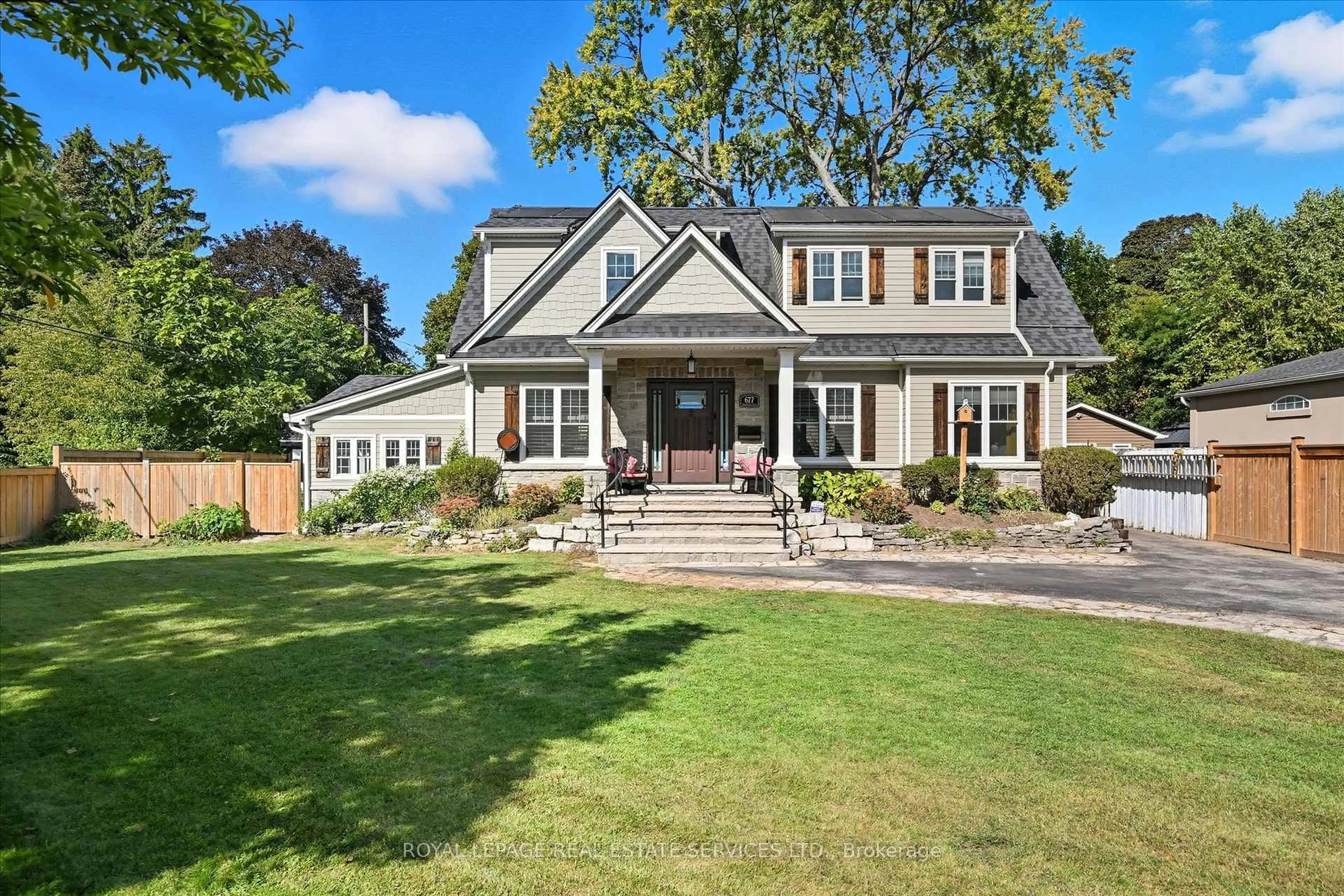 Home with brick exterior material, street for 677 Greenwood Dr, Burlington Ontario L7T 3P4