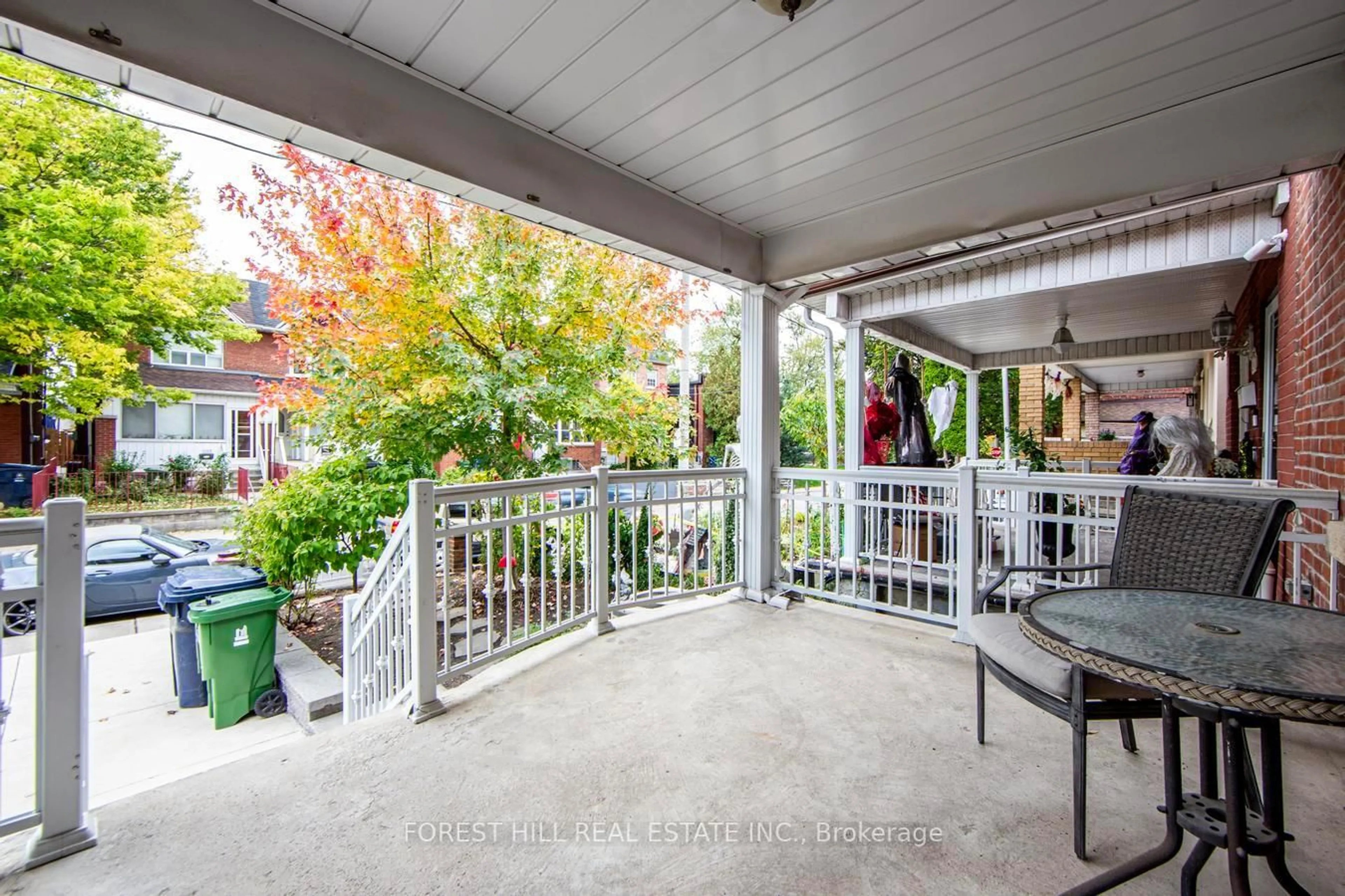 Patio, unknown for 132 Hope St, Toronto Ontario M6E 1K1