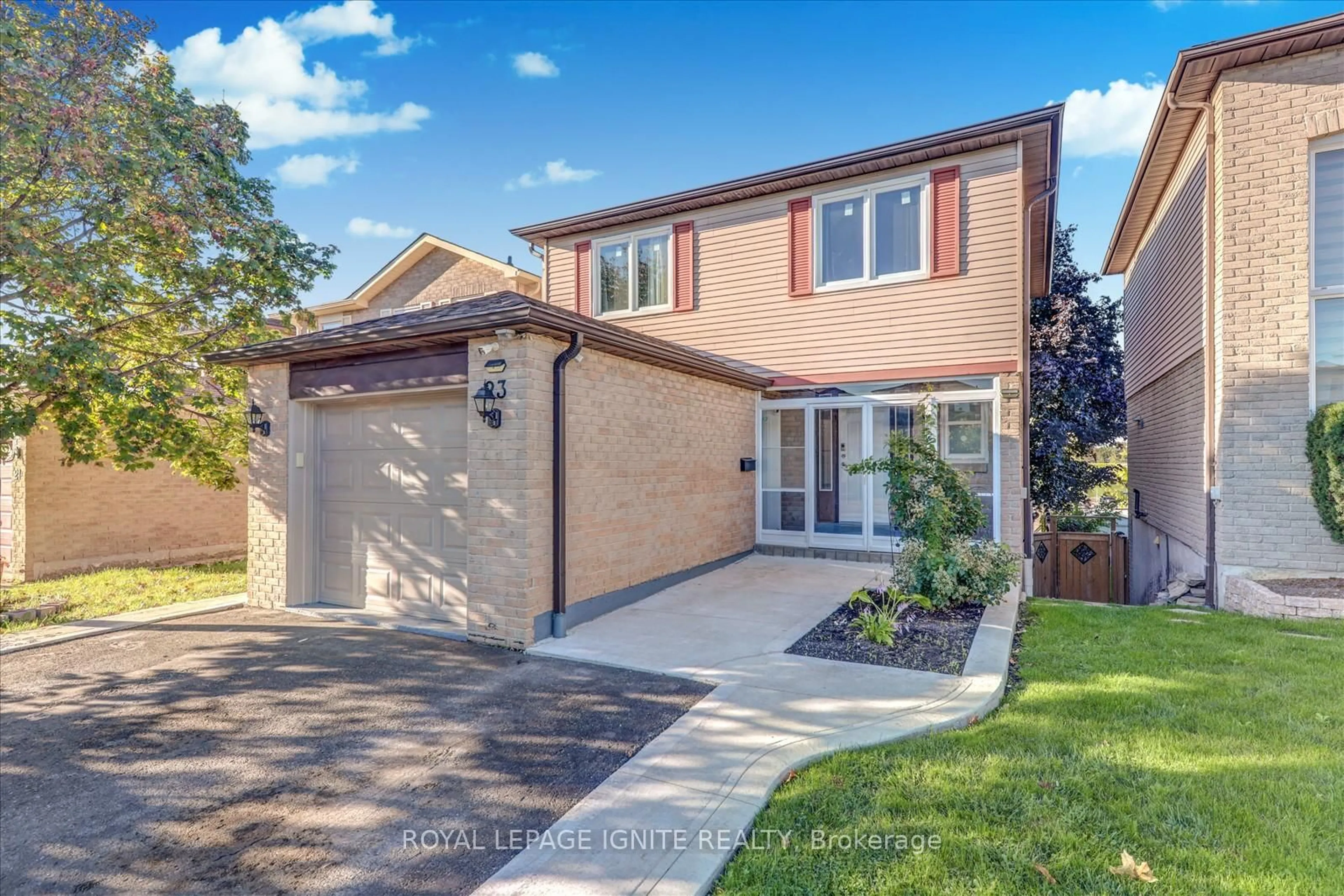 Home with brick exterior material, street for 23 Northgate Blvd, Brampton Ontario L6S 4G6