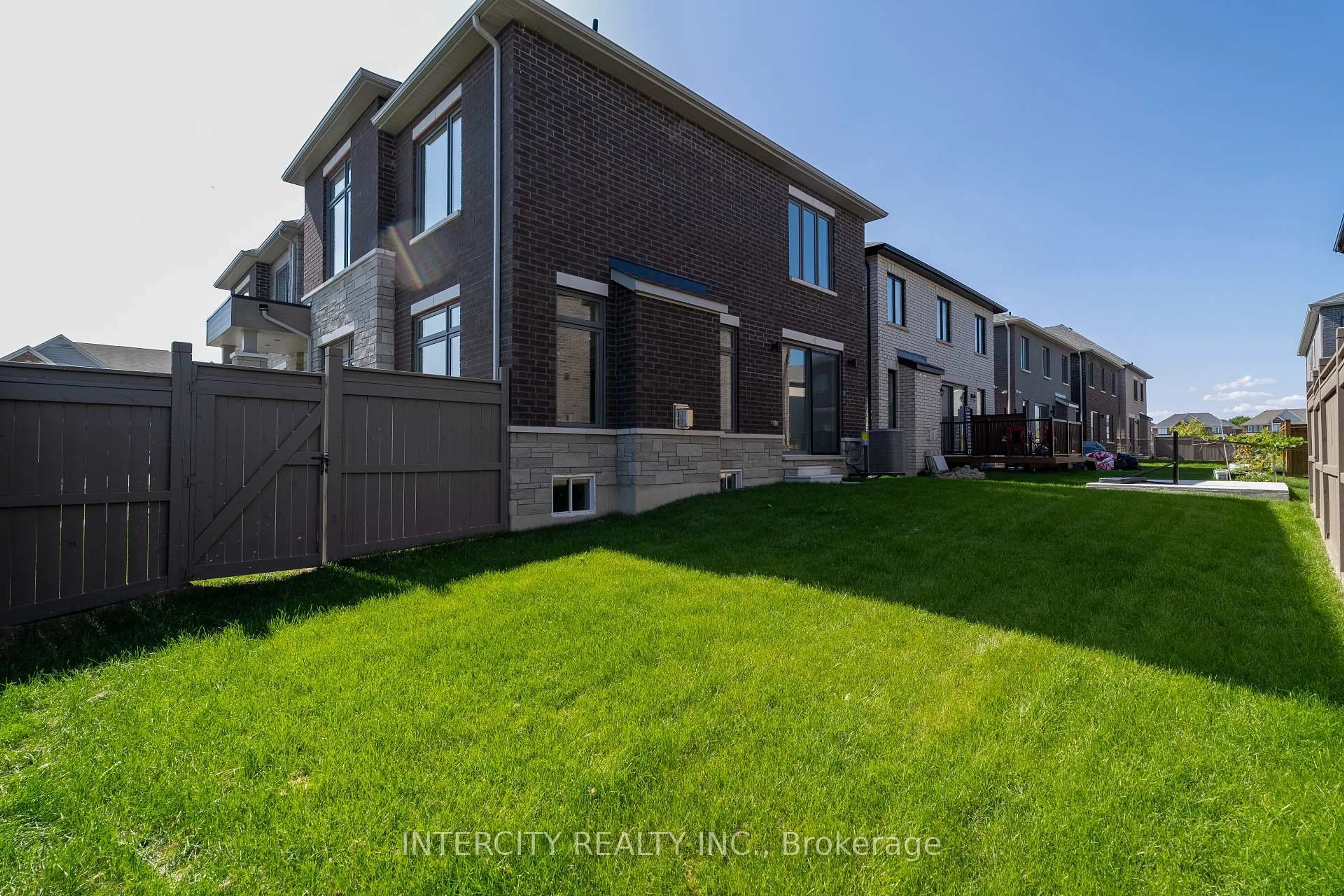 A pic from outside/outdoor area/front of a property/back of a property/a pic from drone, street for 2 Dolomite Dr #Lot 33, Brampton Ontario L6P 4R6